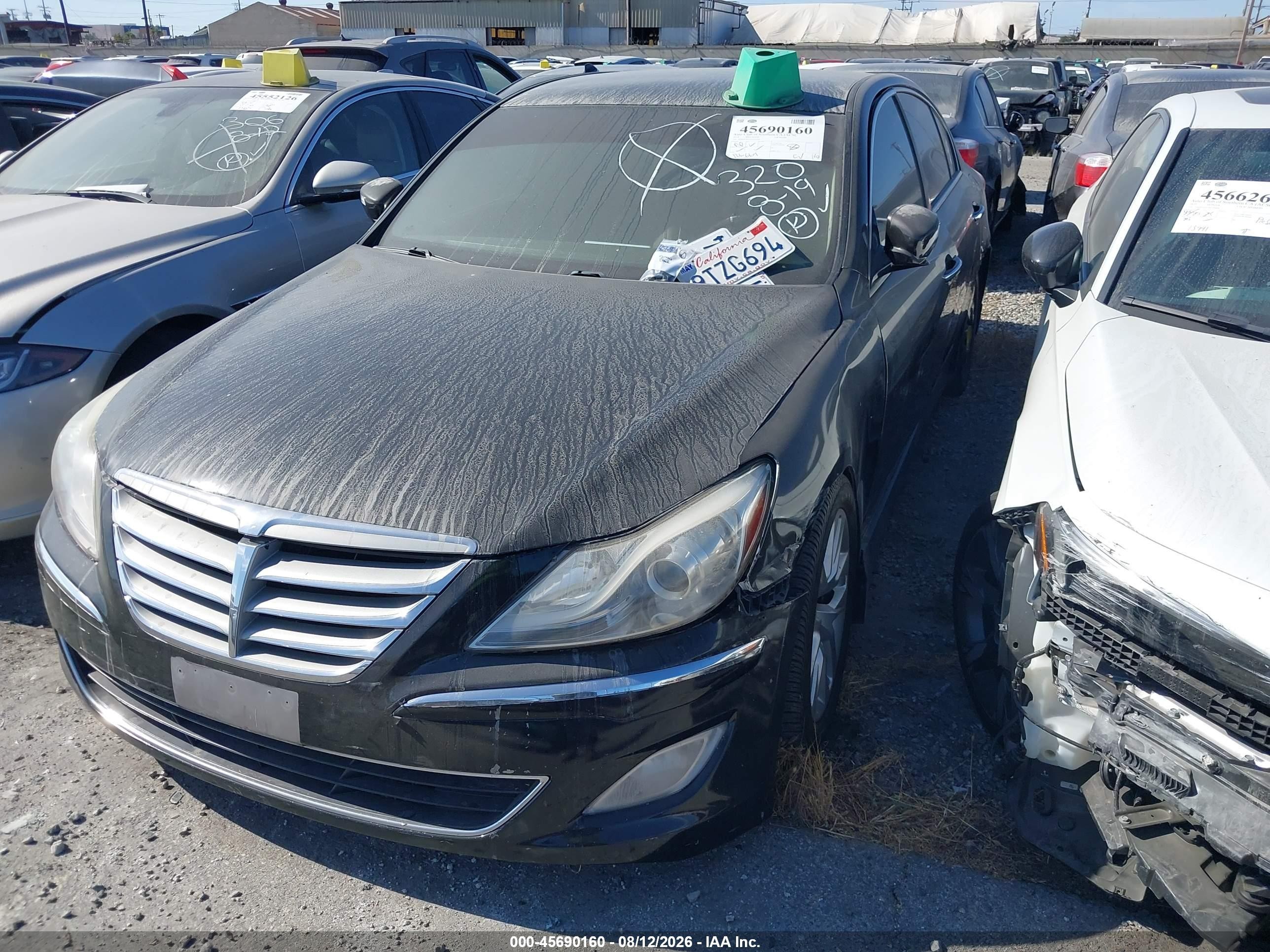 2014 Hyundai Genesis 3.8 Black vin: KMHGC4DD7EU263995