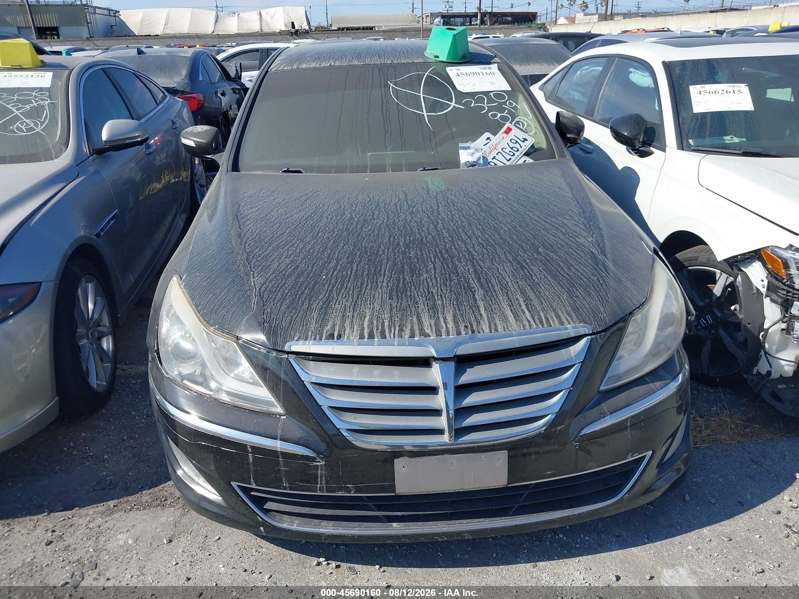 2014 Hyundai Genesis 3.8 Black vin: KMHGC4DD7EU263995