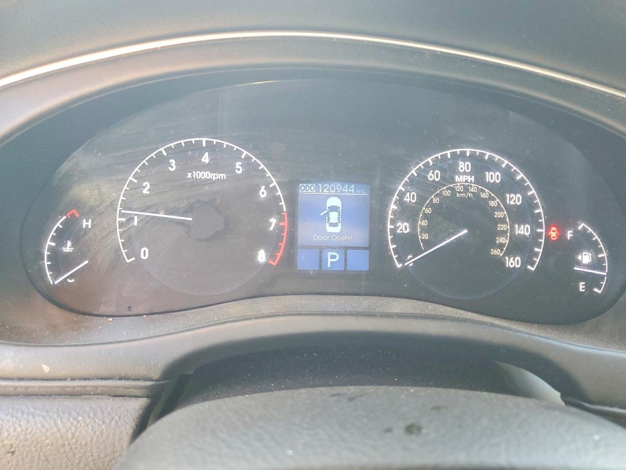 2012 Hyundai Genesis 3.8l Серый vin: KMHGC4DD8CU184817