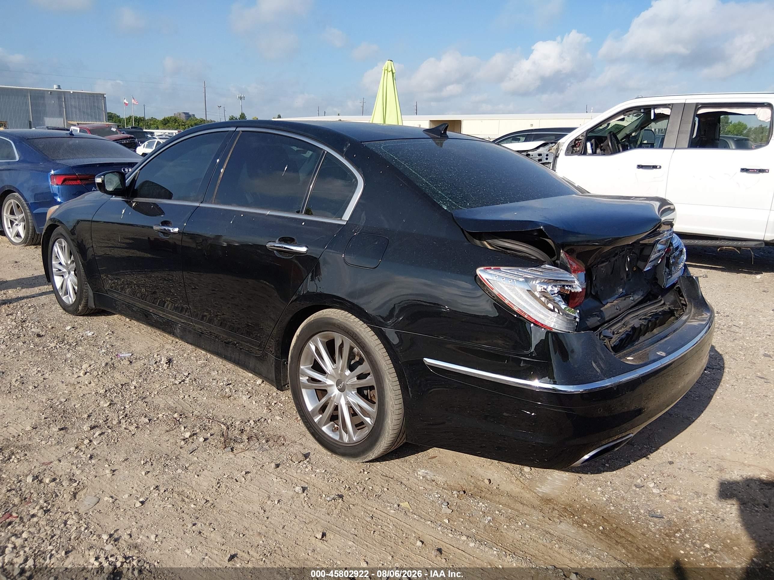 2012 Hyundai Genesis 3.8 Black vin: KMHGC4DD8CU208176