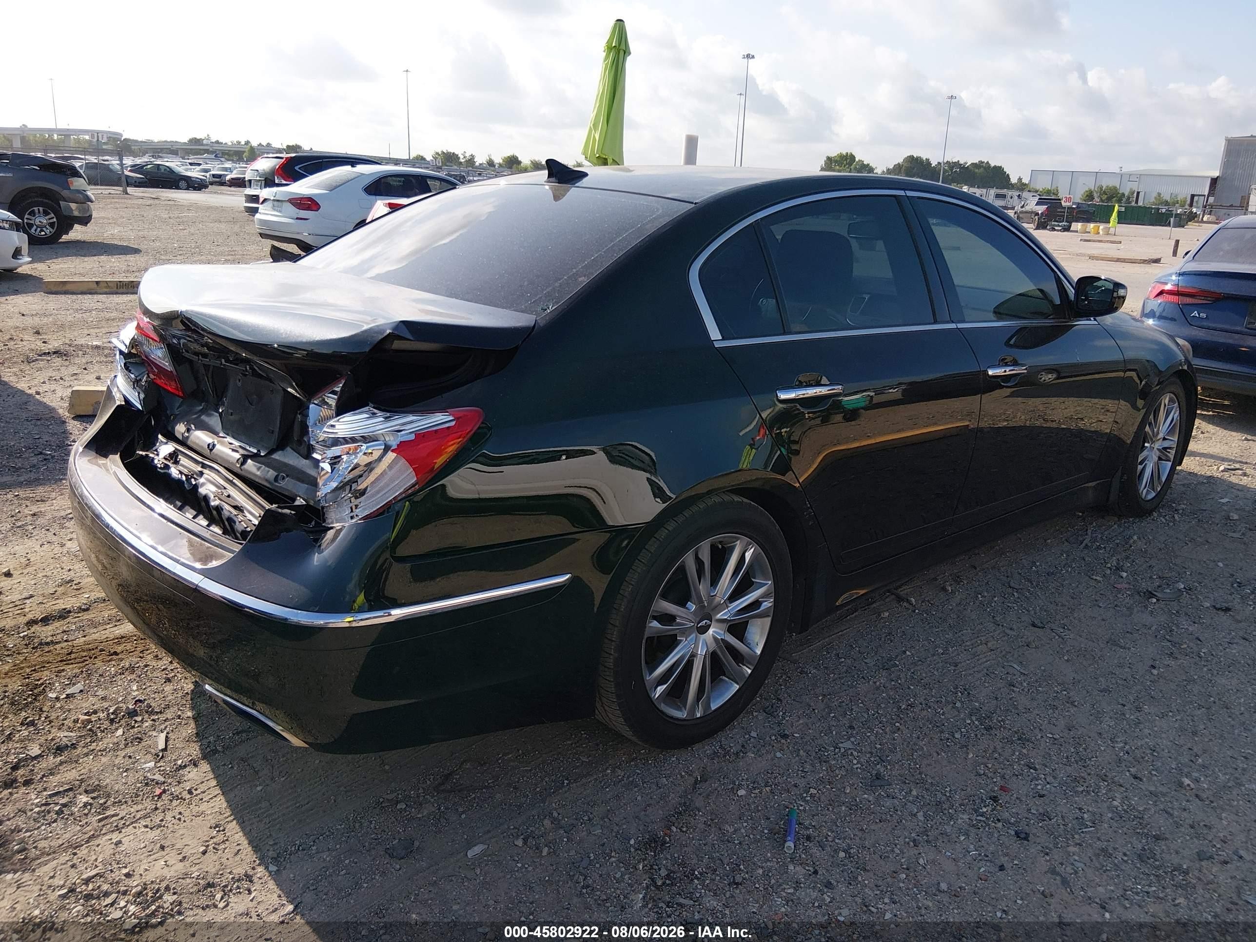 2012 Hyundai Genesis 3.8 Black vin: KMHGC4DD8CU208176
