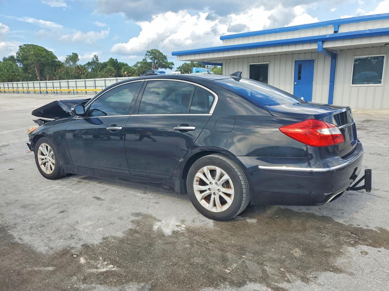 2013 Hyundai Genesis 3.8l Black vin: KMHGC4DD8DU209099
