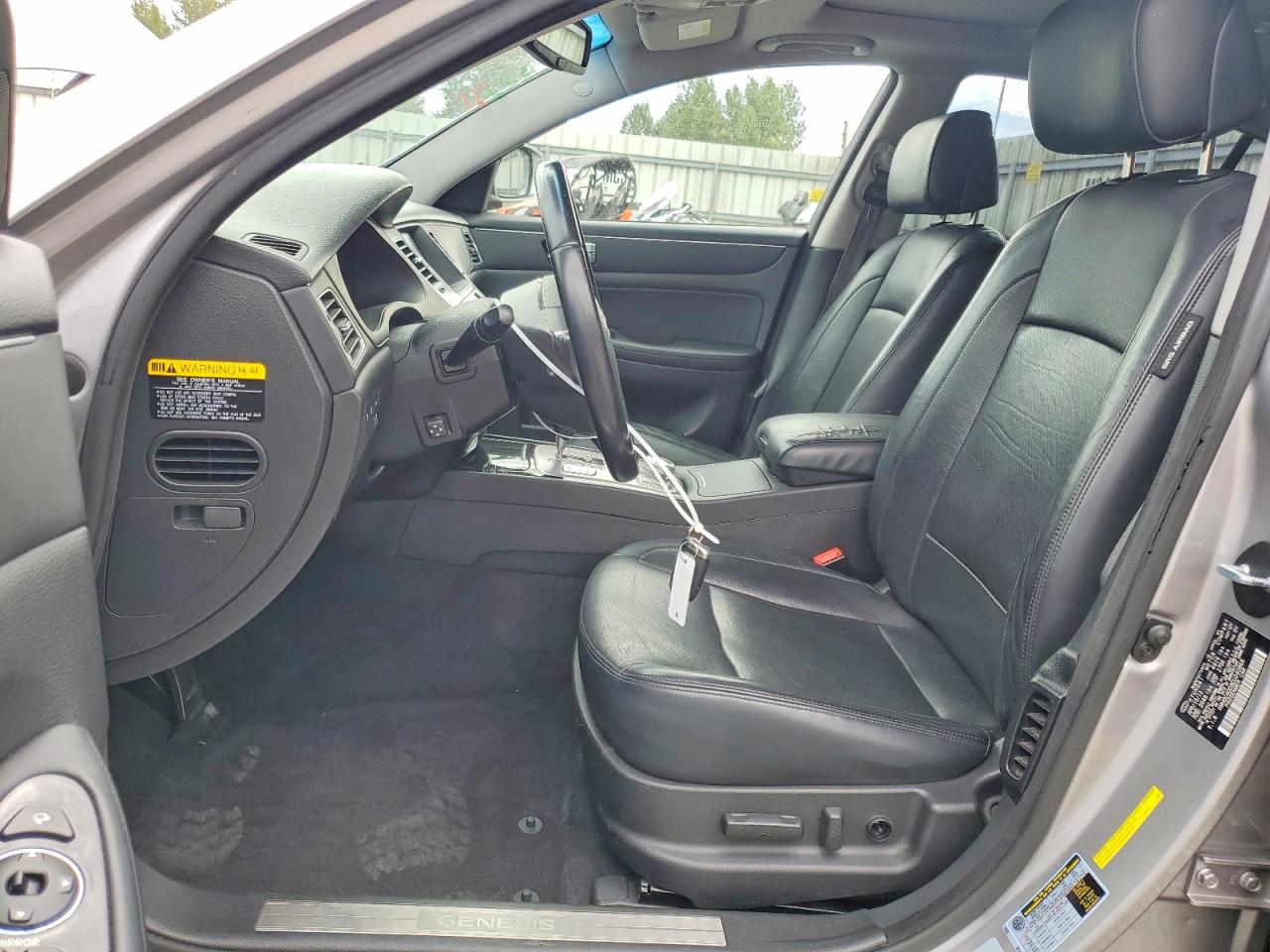 2013 Hyundai Genesis 3.8l Silver vin: KMHGC4DD8DU240868