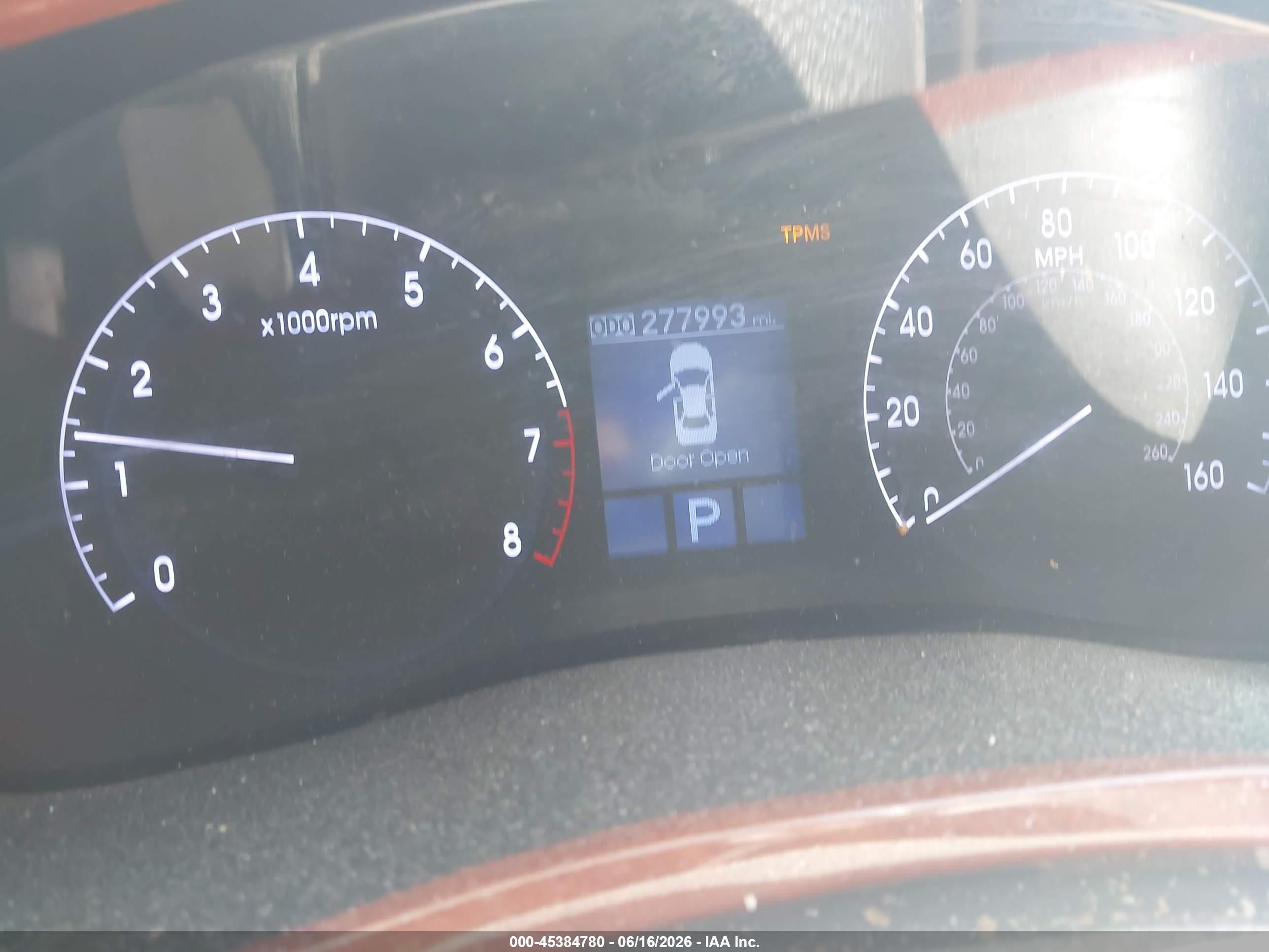 2013 Hyundai Genesis 3.8 Black vin: KMHGC4DD8DU244564