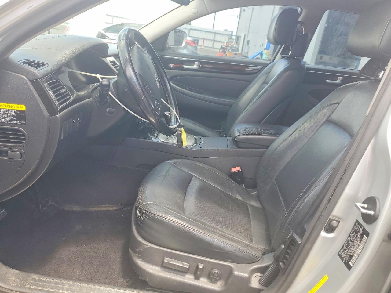 2013 Hyundai Genesis 3.8l Silver vin: KMHGC4DD8DU248050