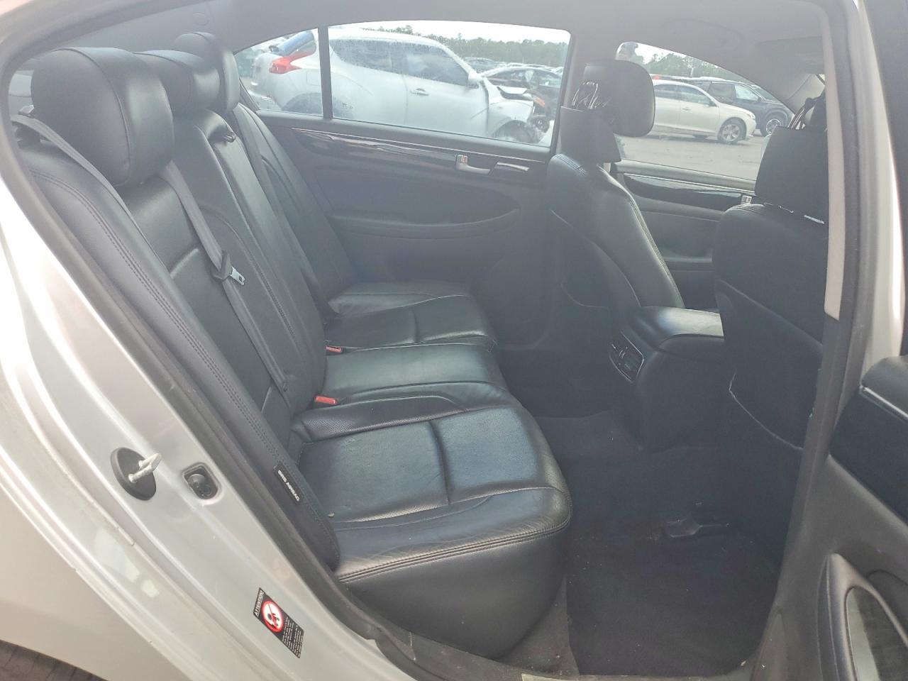 2013 Hyundai Genesis 3.8l Silver vin: KMHGC4DD8DU248050