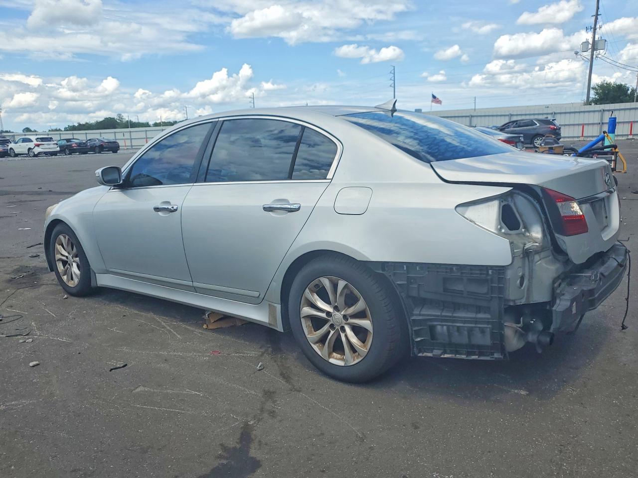 2013 Hyundai Genesis 3.8l Silver vin: KMHGC4DD8DU248050