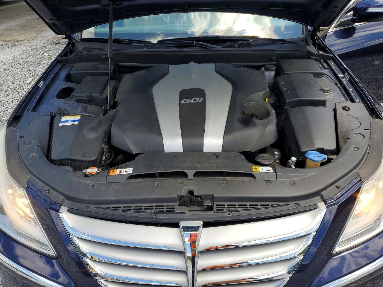 2012 Hyundai Genesis 3.8l Синий vin: KMHGC4DD9CU179366