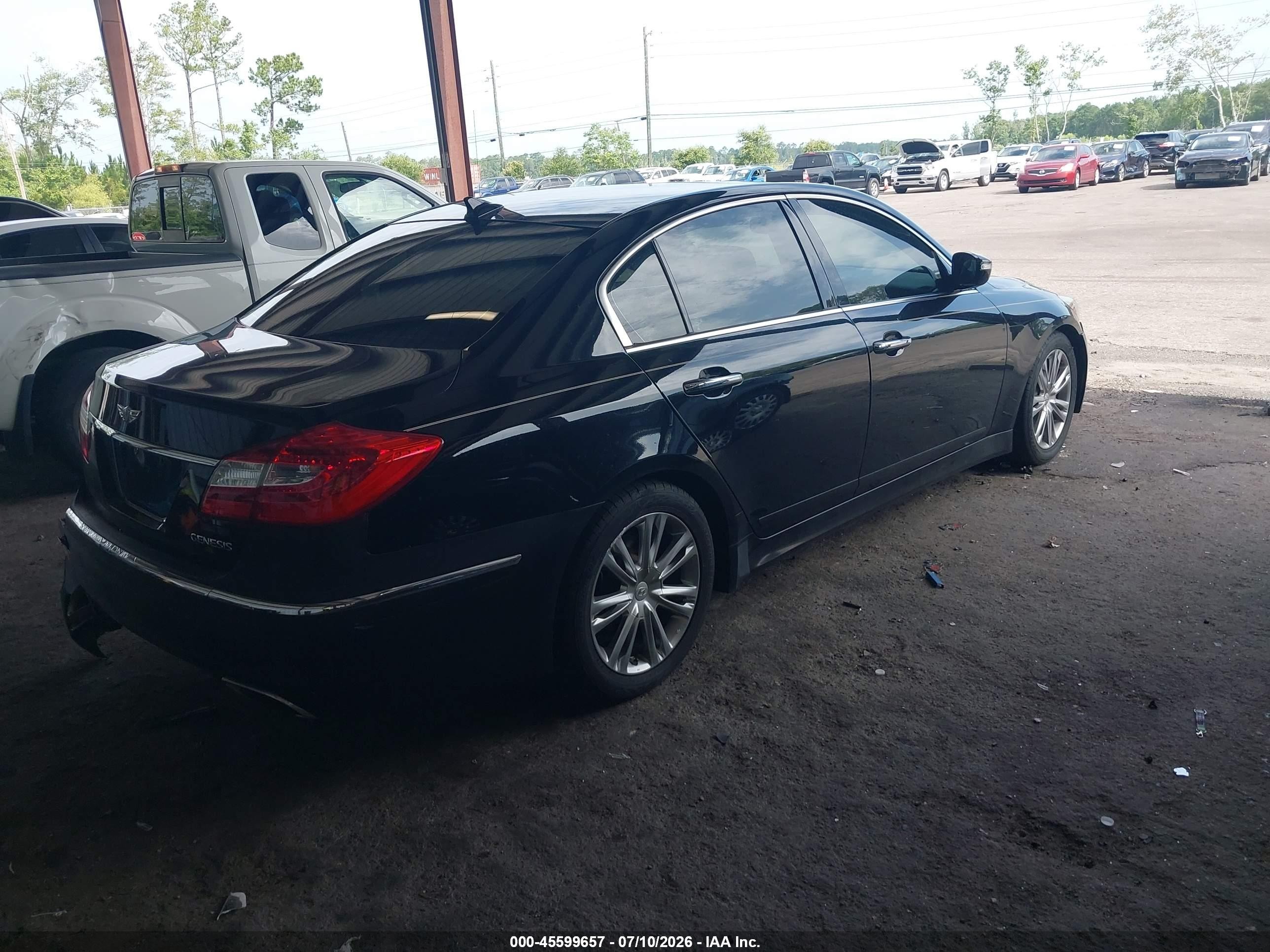 2012 Hyundai Genesis 3.8 Black vin: KMHGC4DD9CU192179