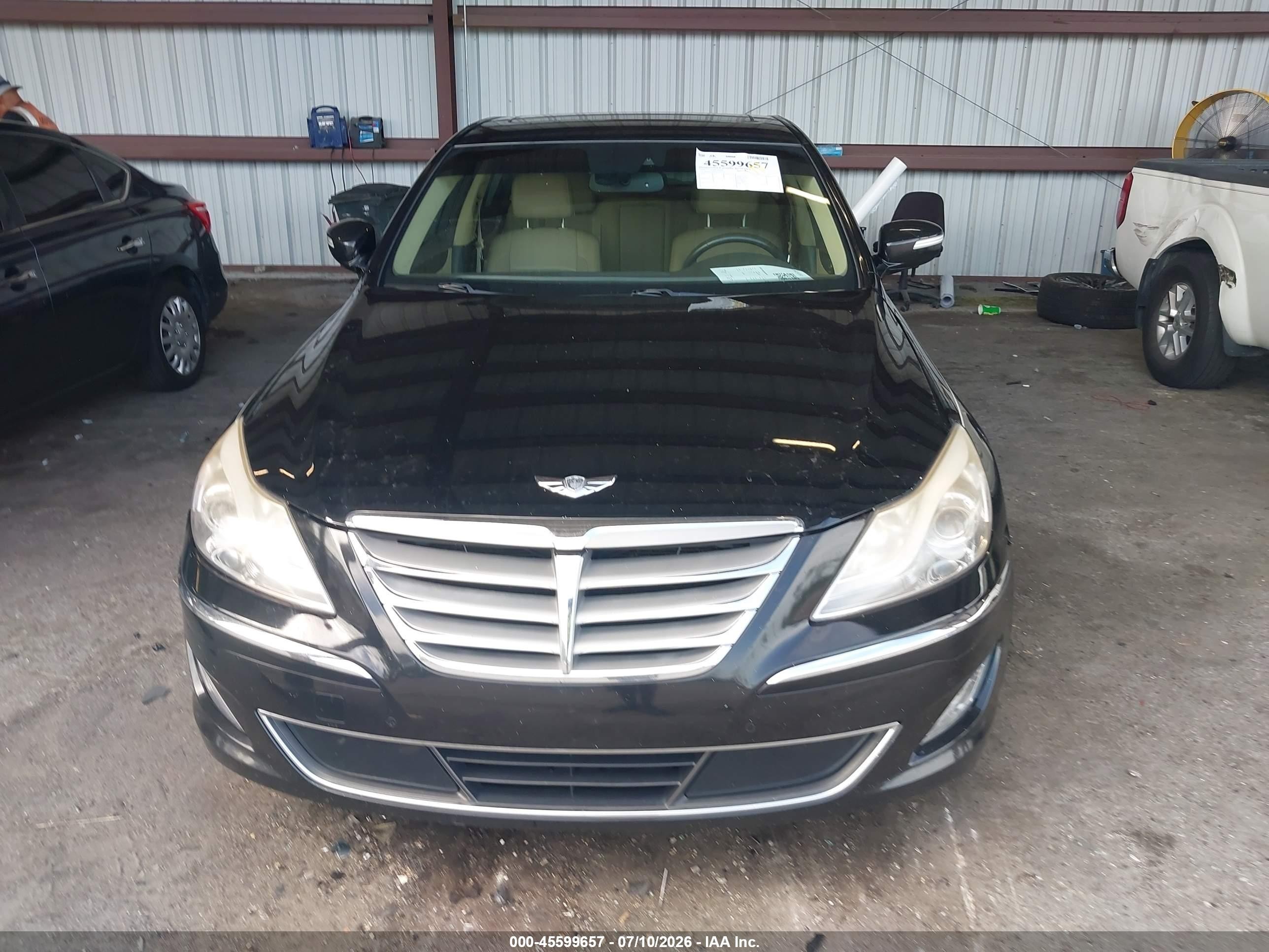 2012 Hyundai Genesis 3.8 Black vin: KMHGC4DD9CU192179
