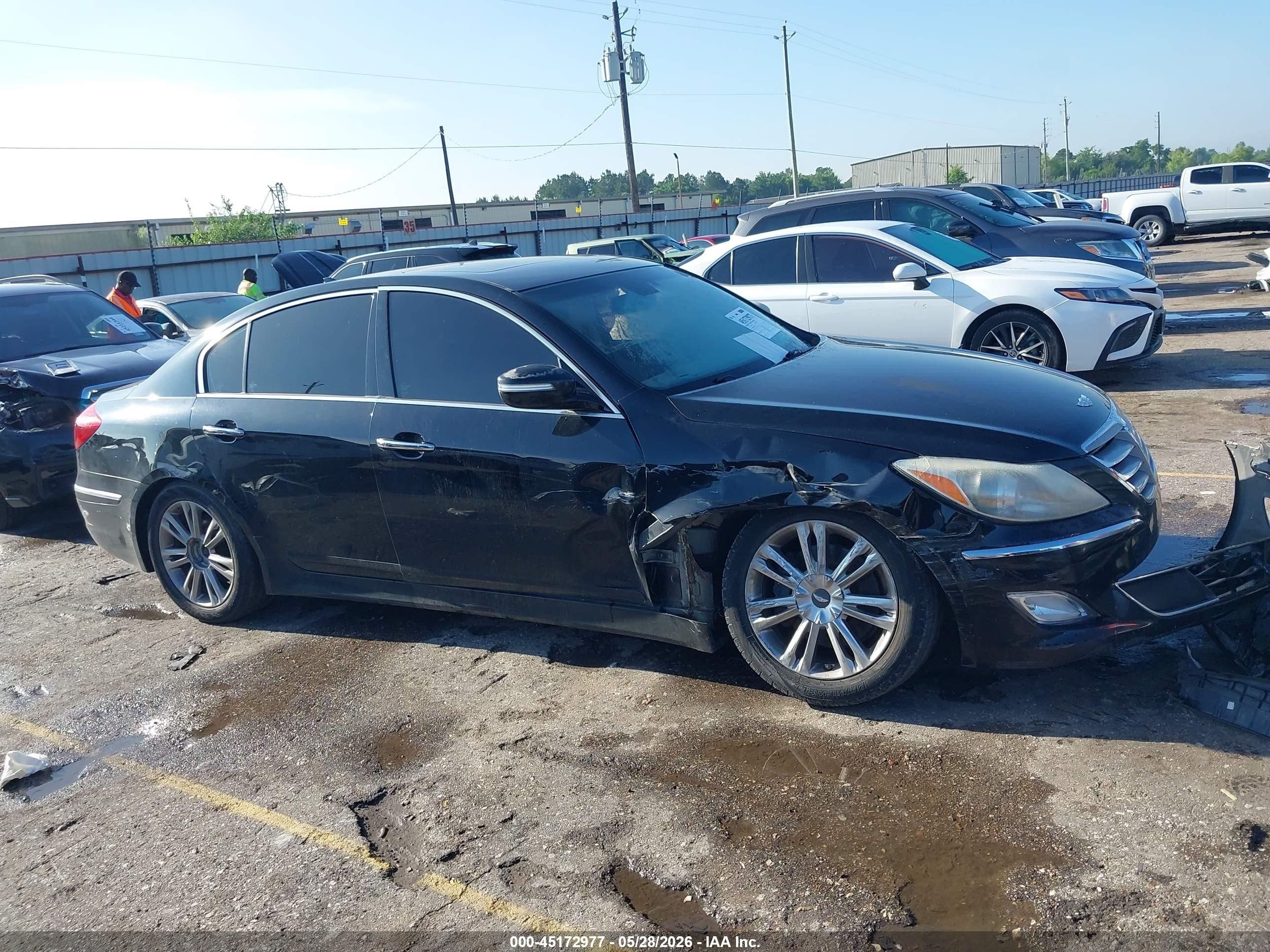 2012 Hyundai Genesis 3.8 Black vin: KMHGC4DD9CU204069