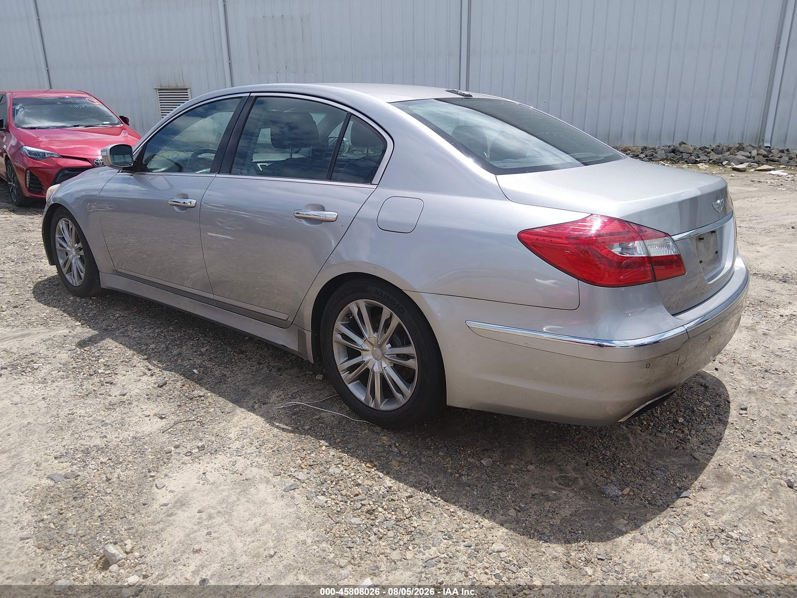 2012 Hyundai Genesis 3.8 Silver vin: KMHGC4DD9CU208588