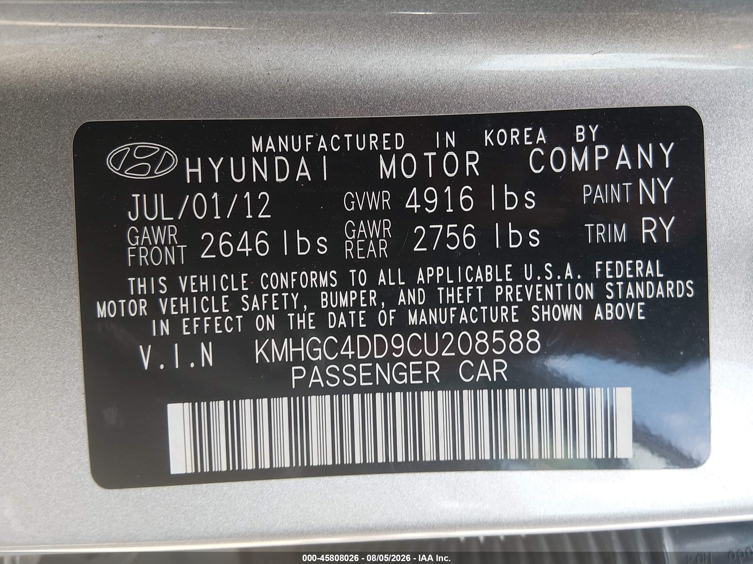 2012 Hyundai Genesis 3.8 Silver vin: KMHGC4DD9CU208588
