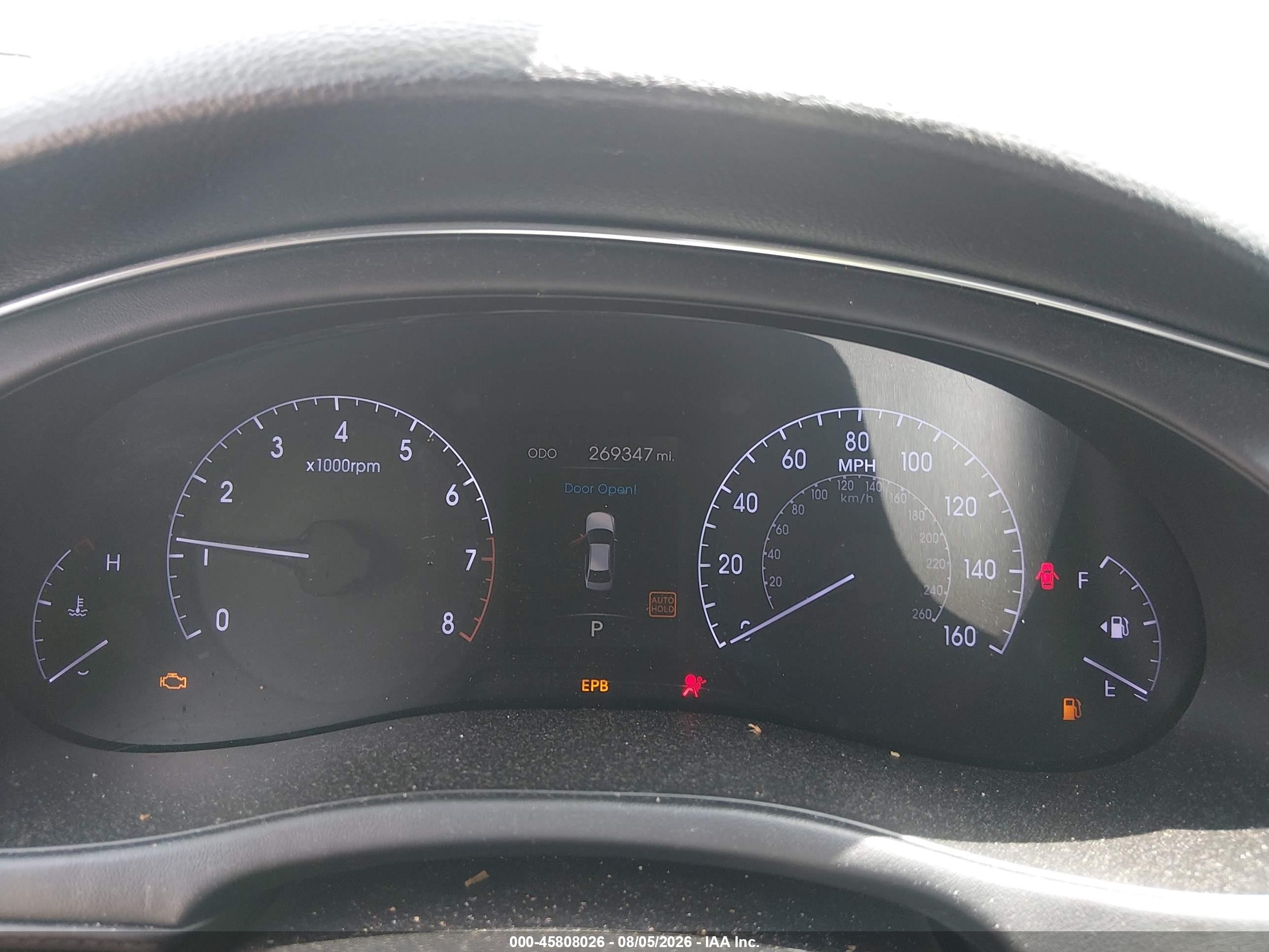 2012 Hyundai Genesis 3.8 Silver vin: KMHGC4DD9CU208588