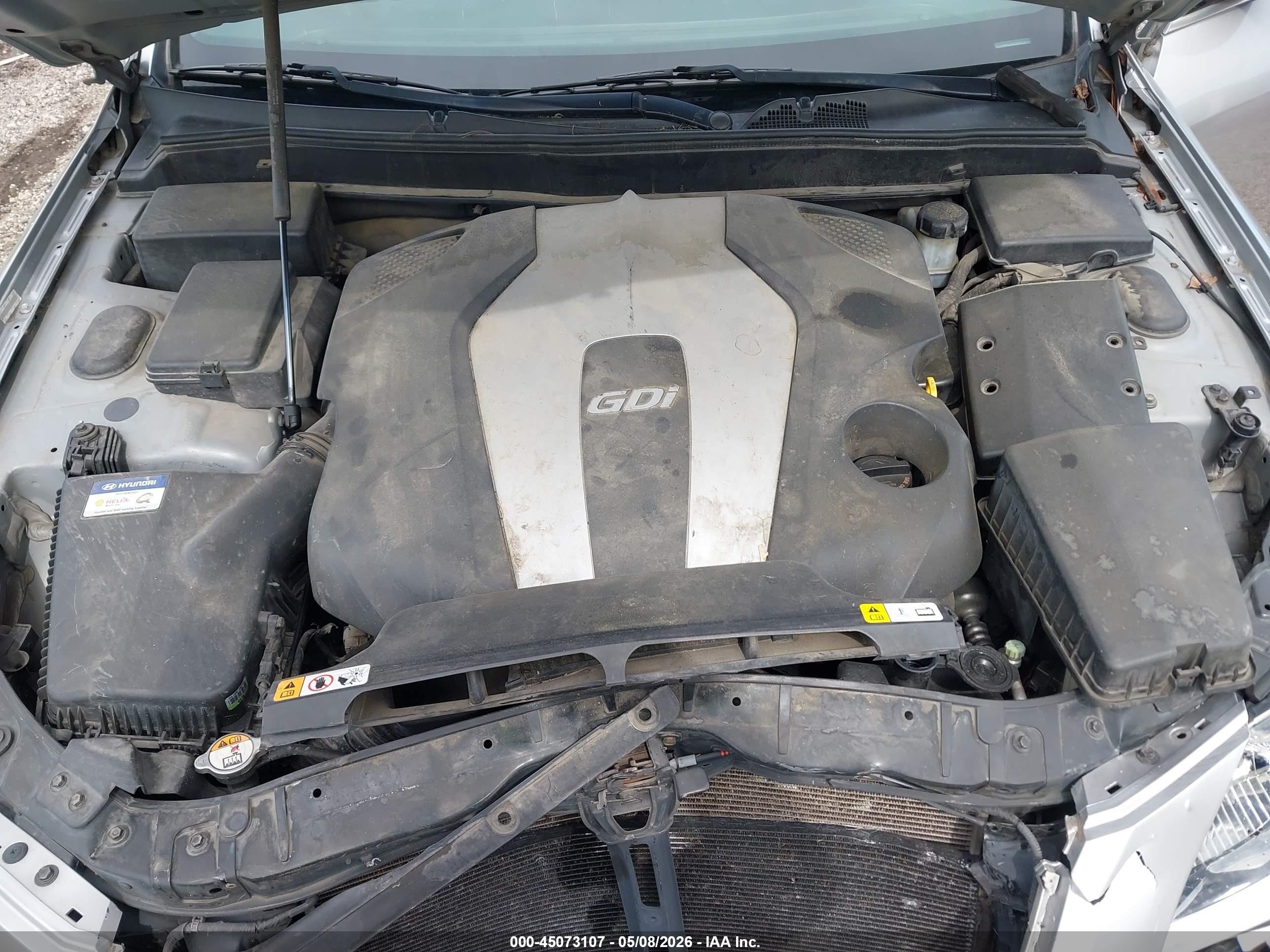 2013 Hyundai Genesis 3.8 Серебряный vin: KMHGC4DD9DU215185