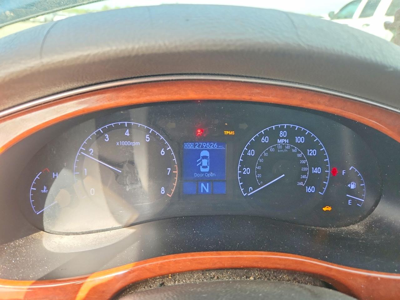 2013 Hyundai Genesis 3.8l Black vin: KMHGC4DD9DU228468