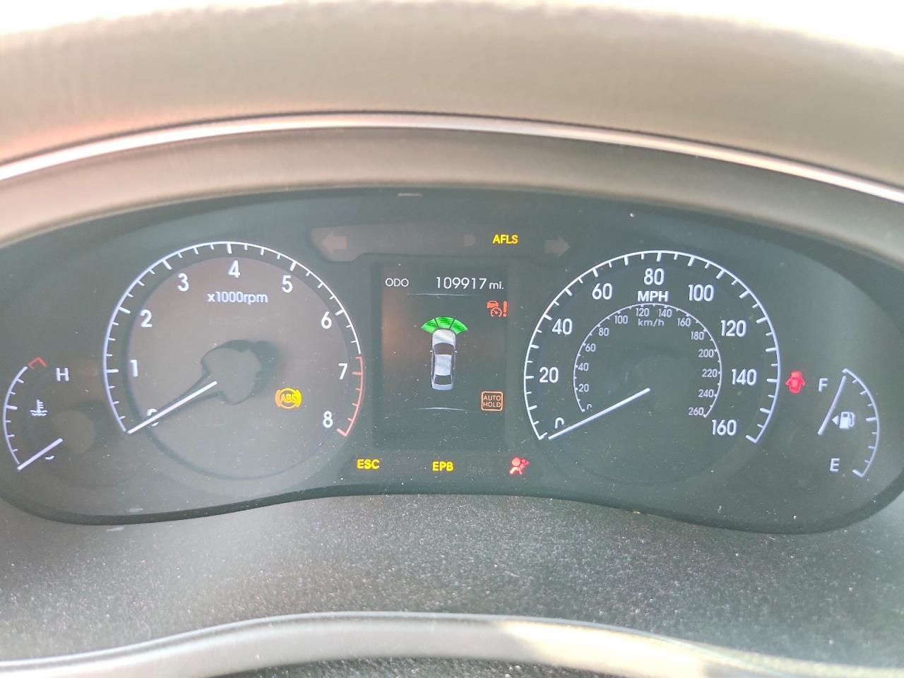 2013 Hyundai Genesis 3.8l Silver vin: KMHGC4DD9DU237378