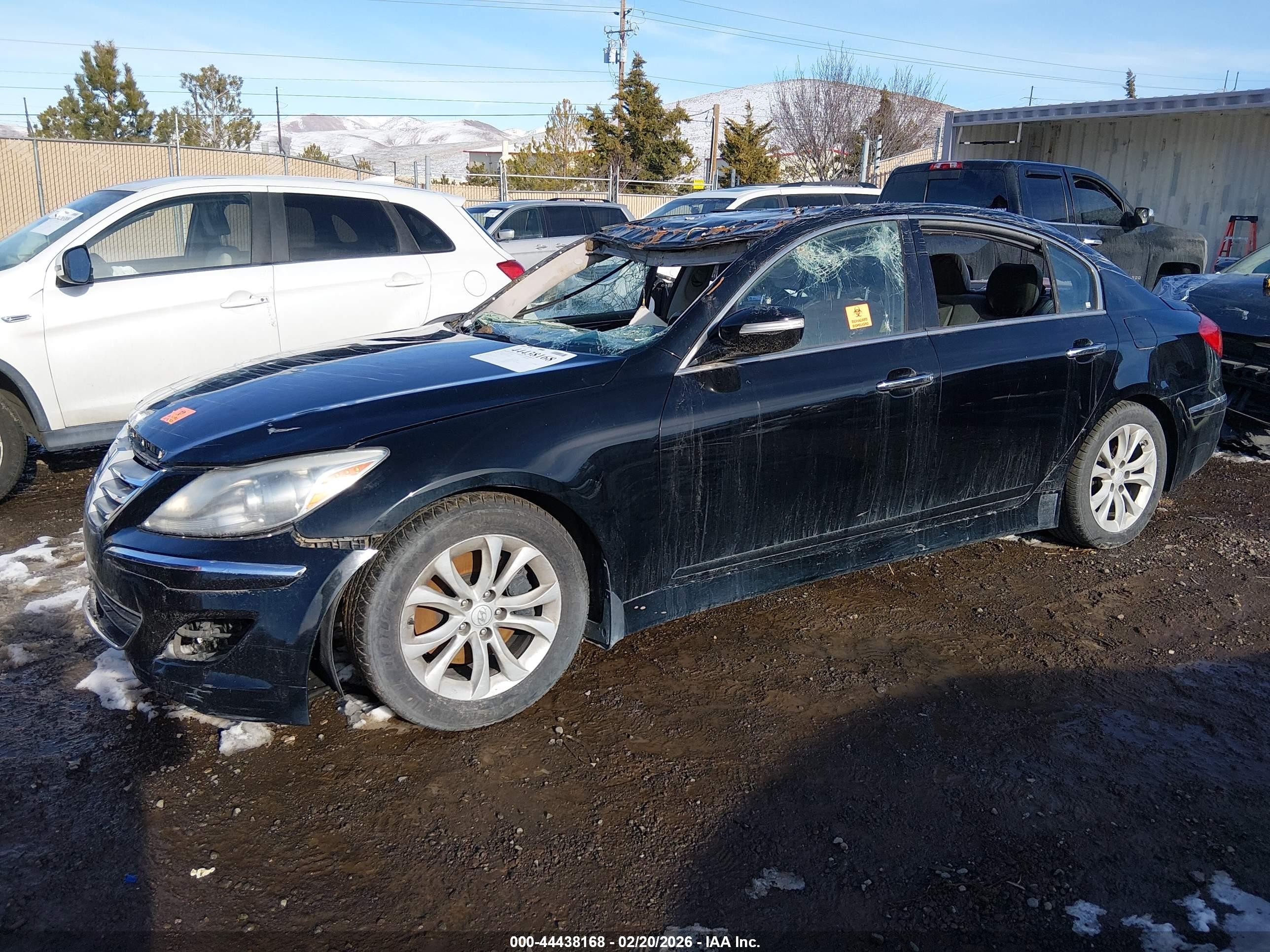 2013 Hyundai Genesis 3.8 Черный vin: KMHGC4DD9DU241379