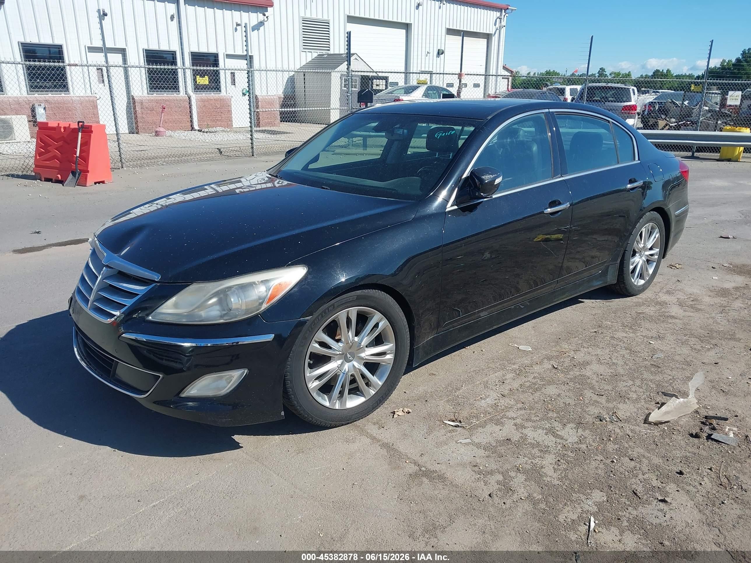 2013 Hyundai Genesis 3.8 Black vin: KMHGC4DD9DU246744