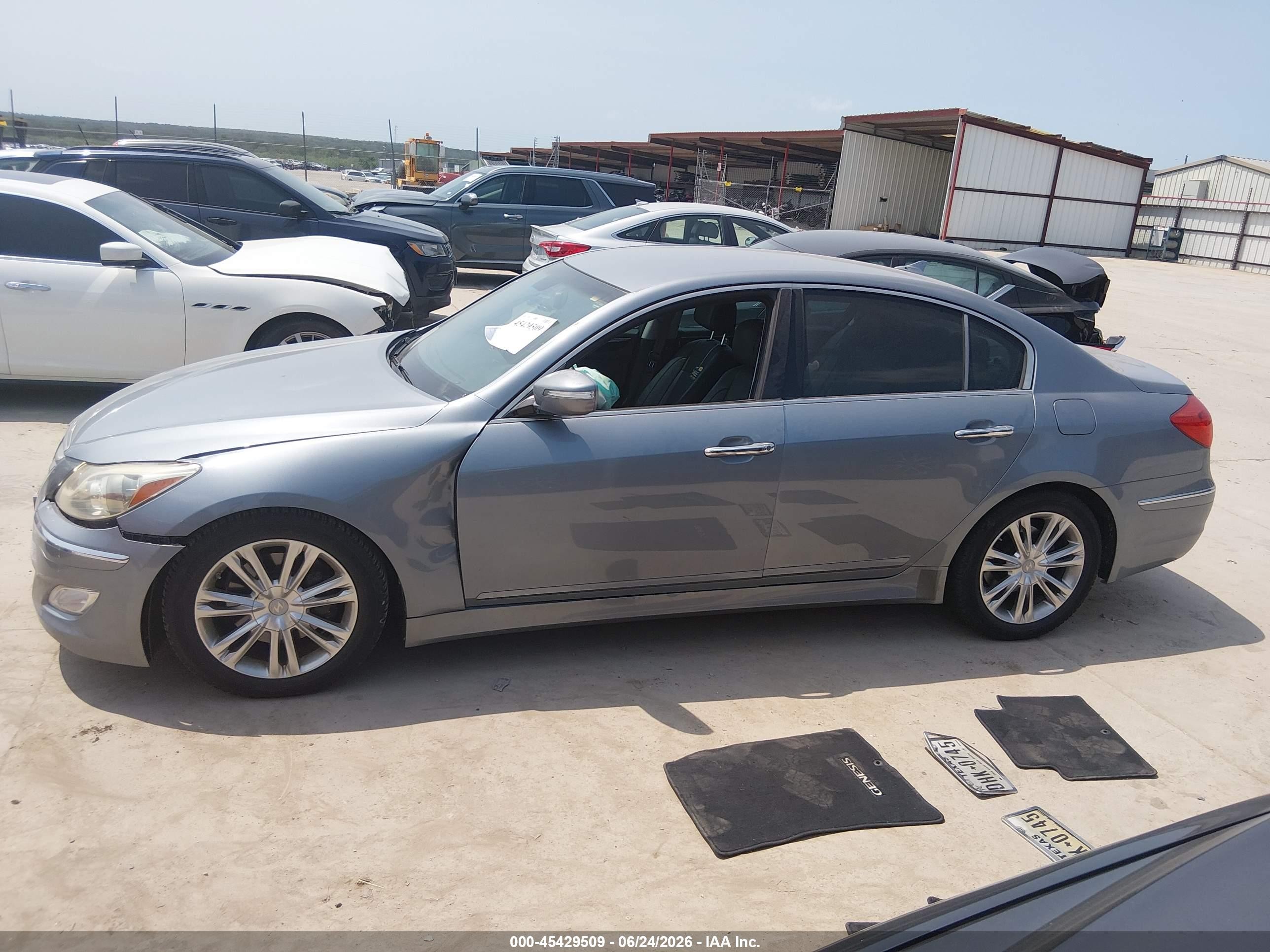 2014 Hyundai Genesis 3.8 Light Blue vin: KMHGC4DD9EU260306