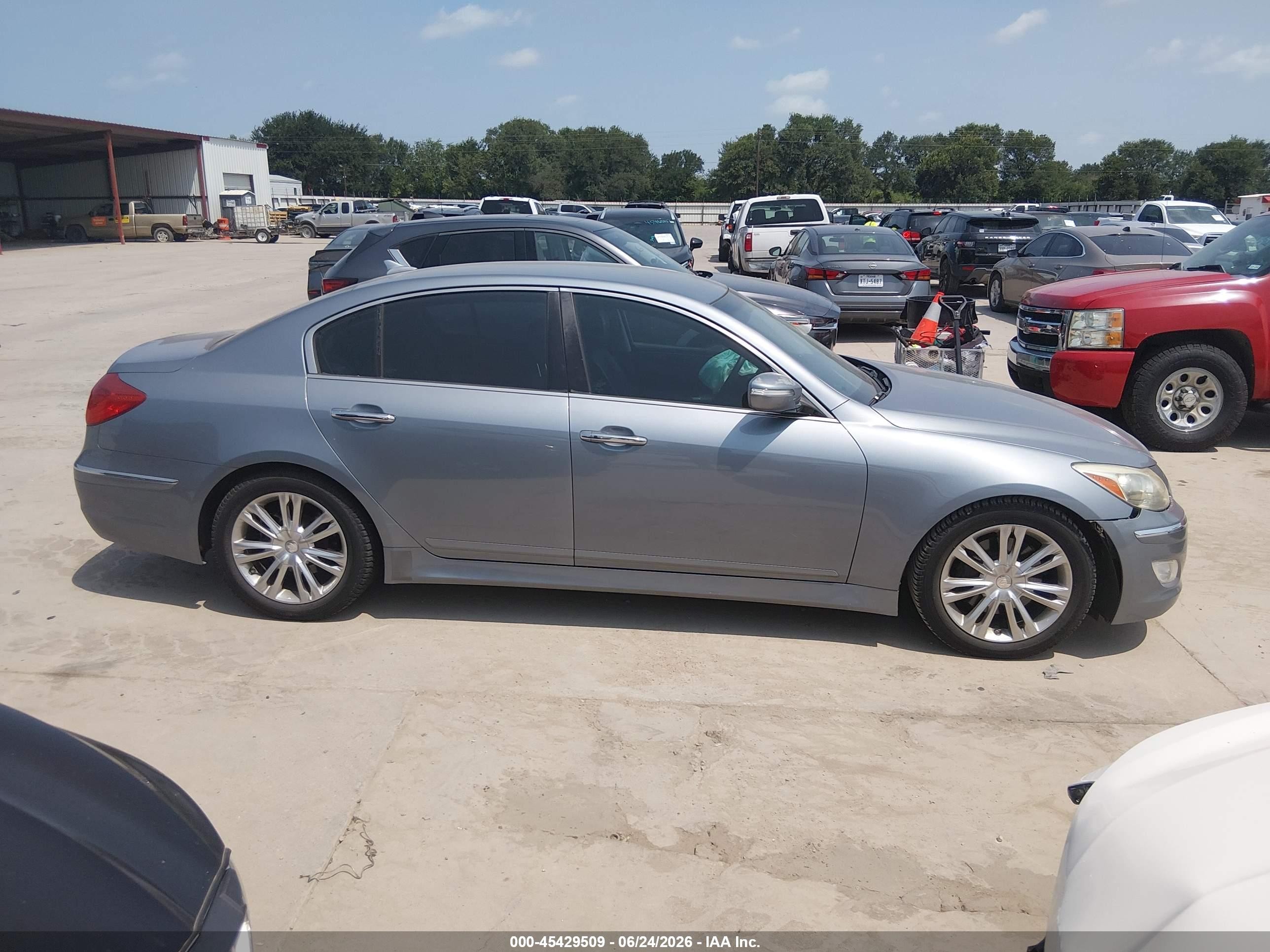 2014 Hyundai Genesis 3.8 Light Blue vin: KMHGC4DD9EU260306