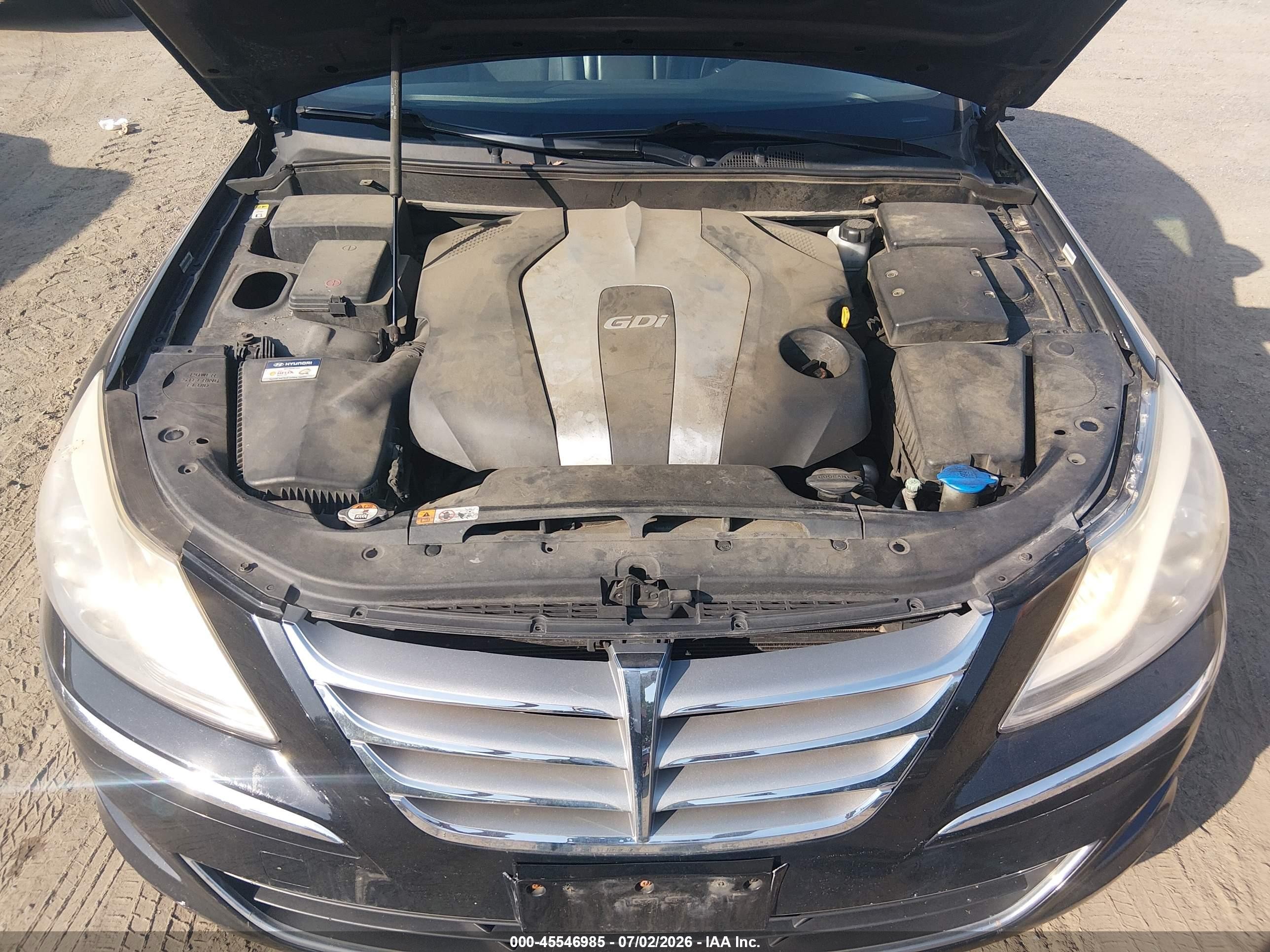 2014 Hyundai Genesis 3.8 Black vin: KMHGC4DD9EU261777