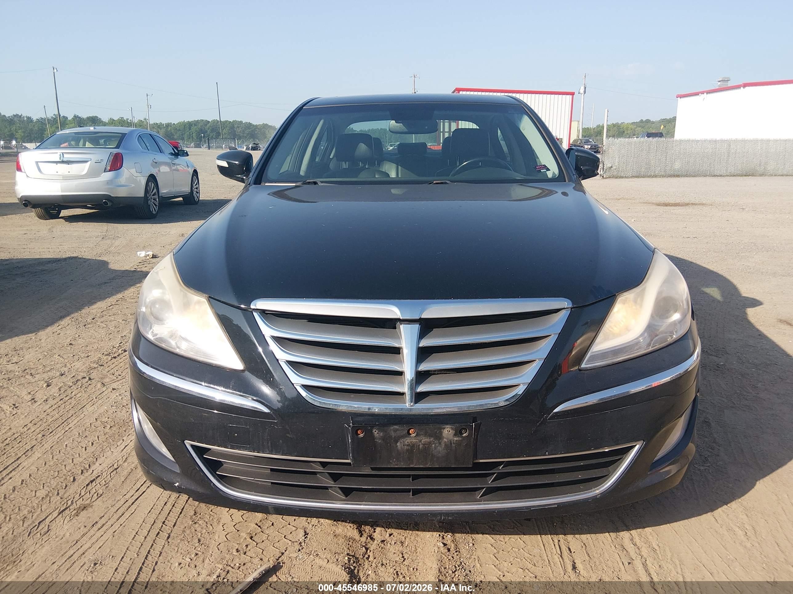 2014 Hyundai Genesis 3.8 Black vin: KMHGC4DD9EU261777