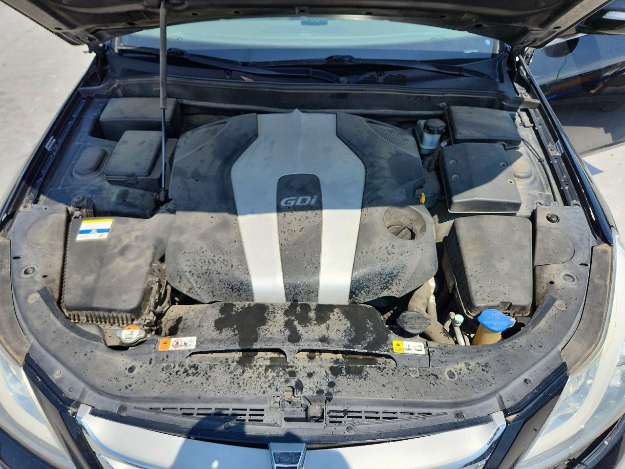 2012 Hyundai Genesis 3.8l Black vin: KMHGC4DDXCU165055