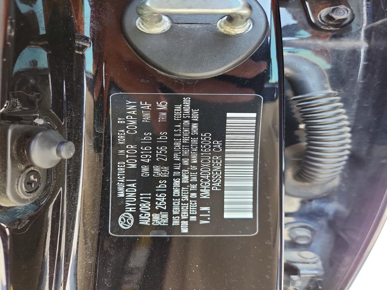 2012 Hyundai Genesis 3.8l Black vin: KMHGC4DDXCU165055
