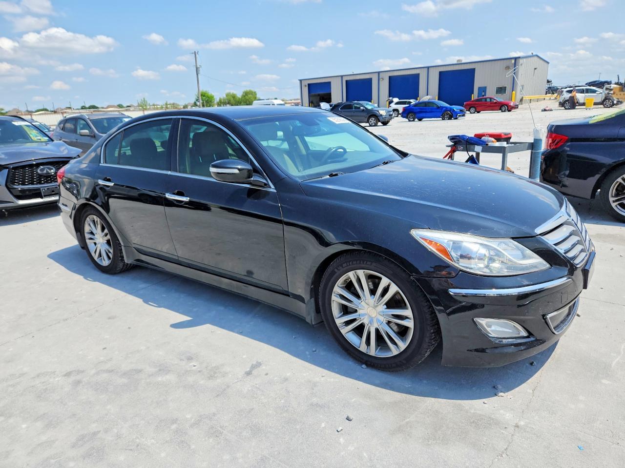 2012 Hyundai Genesis 3.8l Black vin: KMHGC4DDXCU165055