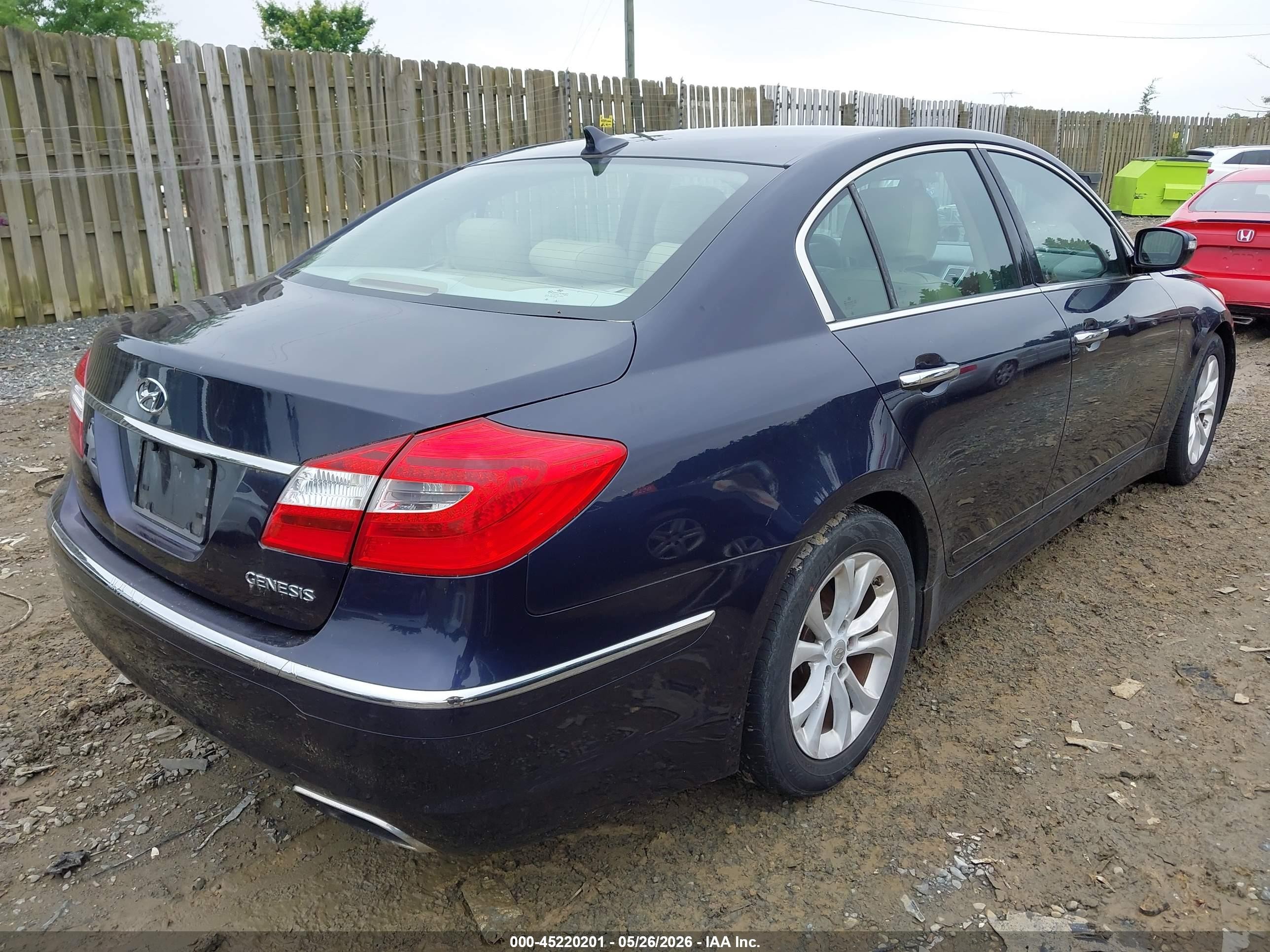 2012 Hyundai Genesis 3.8 Dark Blue vin: KMHGC4DDXCU177397