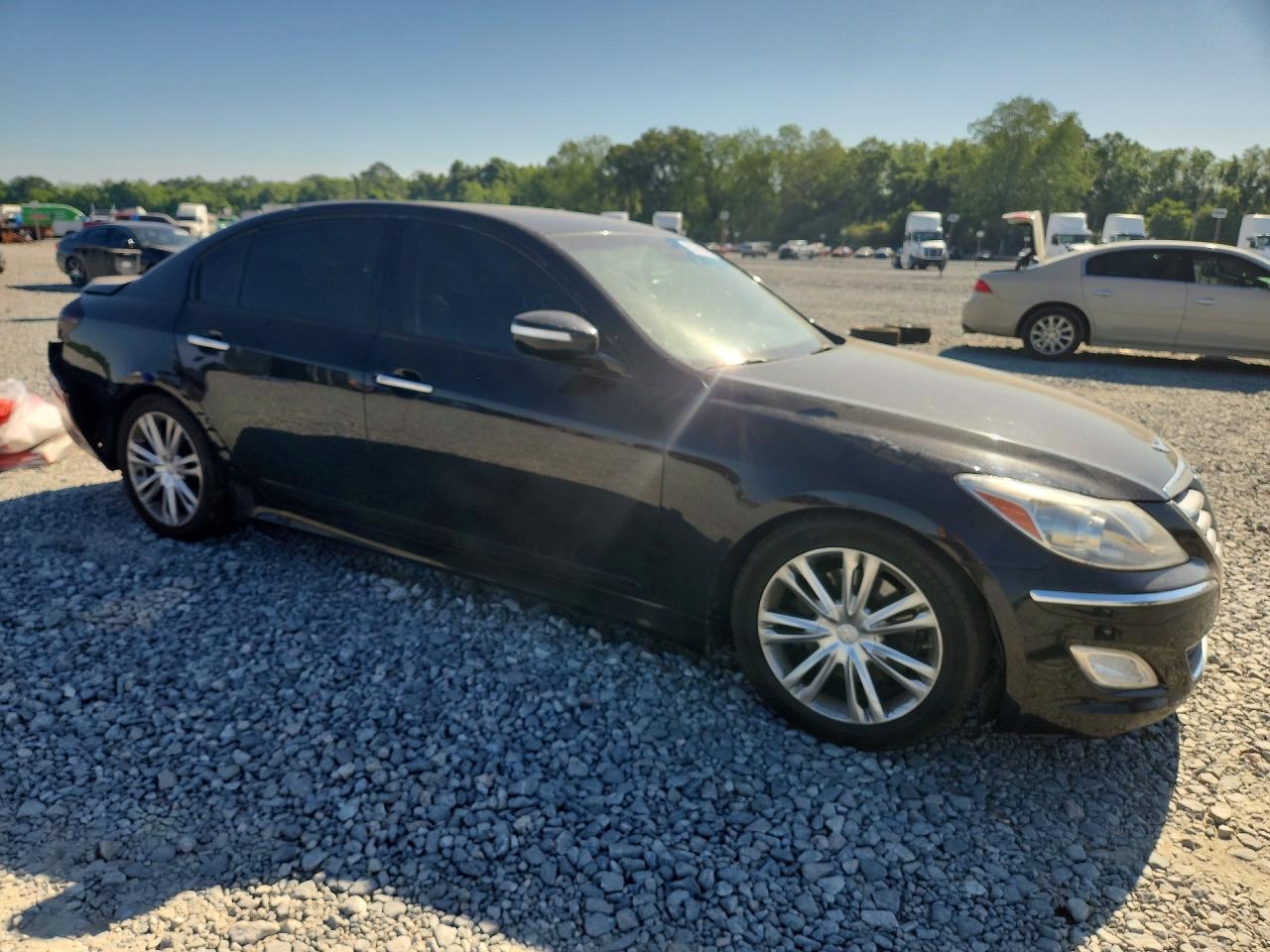 2012 Hyundai Genesis 3.8l Черный vin: KMHGC4DDXCU185113