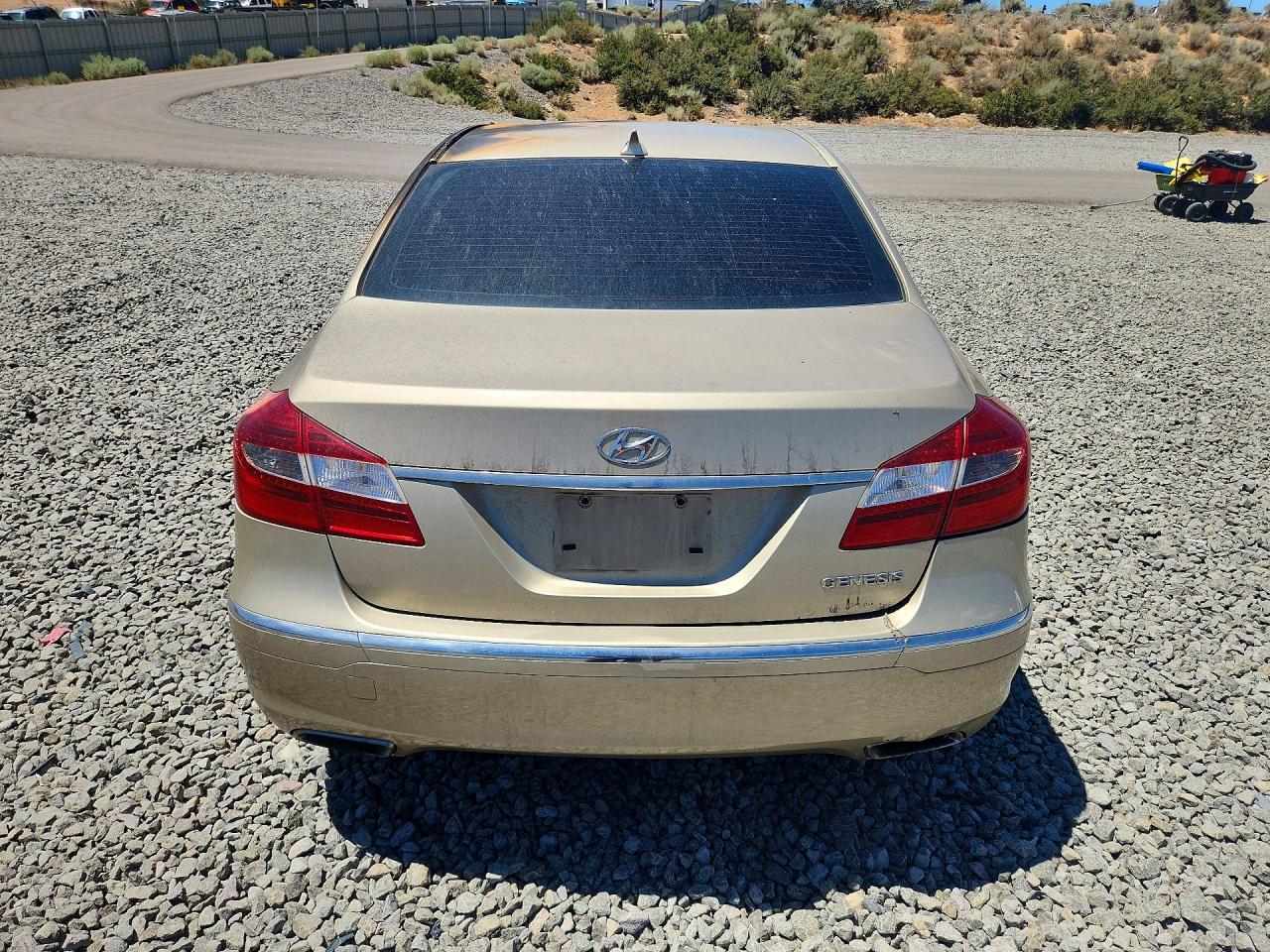 2012 Hyundai Genesis 3.8l Gold vin: KMHGC4DDXCU192126