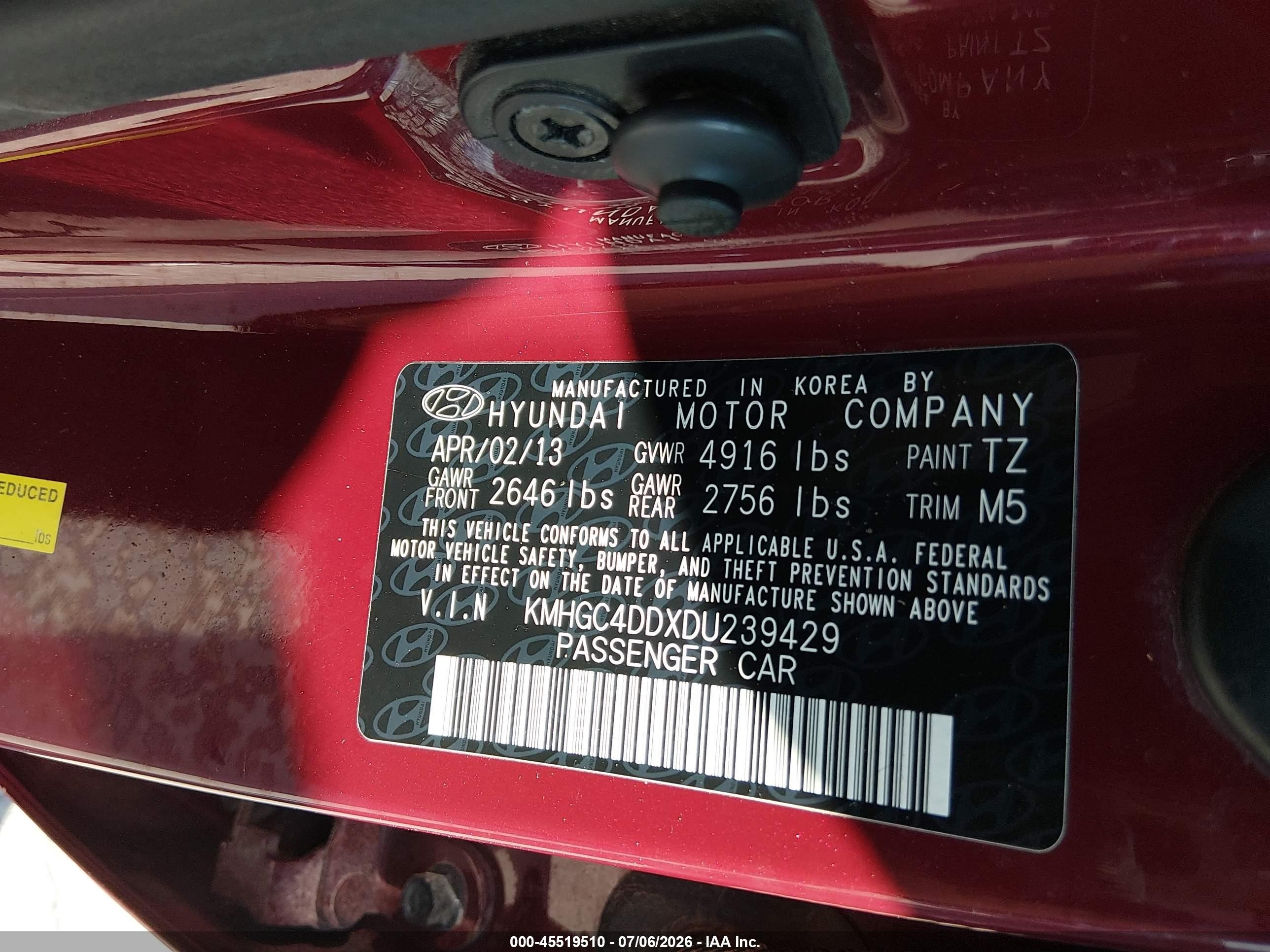2013 Hyundai Genesis 3.8 Red vin: KMHGC4DDXDU239429