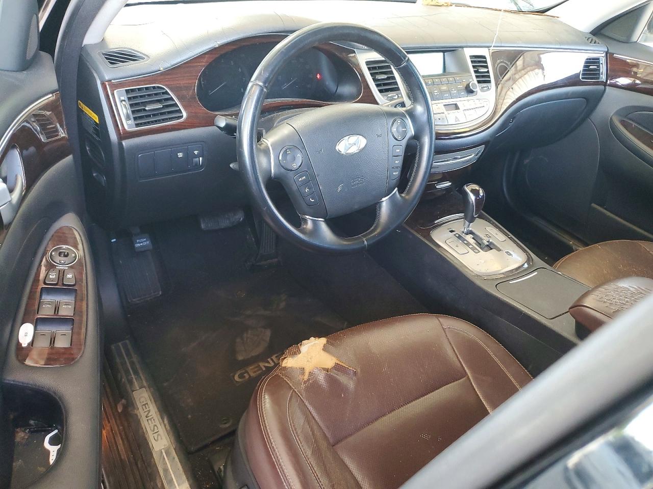 2013 Hyundai Genesis 3.8l Черный vin: KMHGC4DDXDU242394