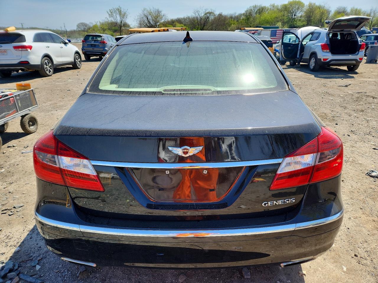 2014 Hyundai Genesis 3.8l Black vin: KMHGC4DDXEU260329