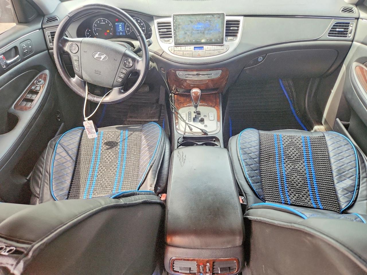 2010 Hyundai Genesis 3.8l Black vin: KMHGC4DE0AU080408