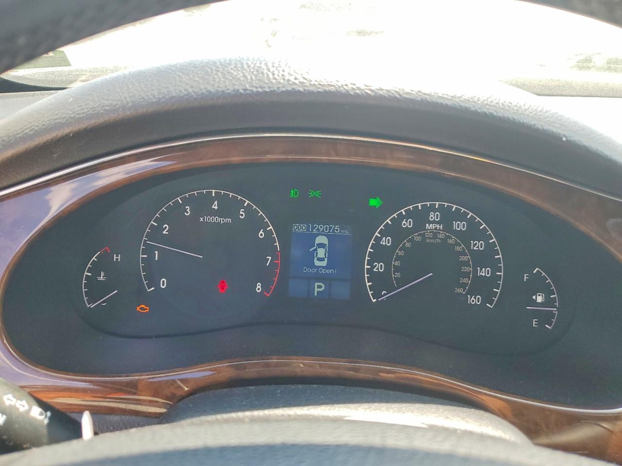 2011 Hyundai Genesis 3.8l Silver vin: KMHGC4DE0BU139362