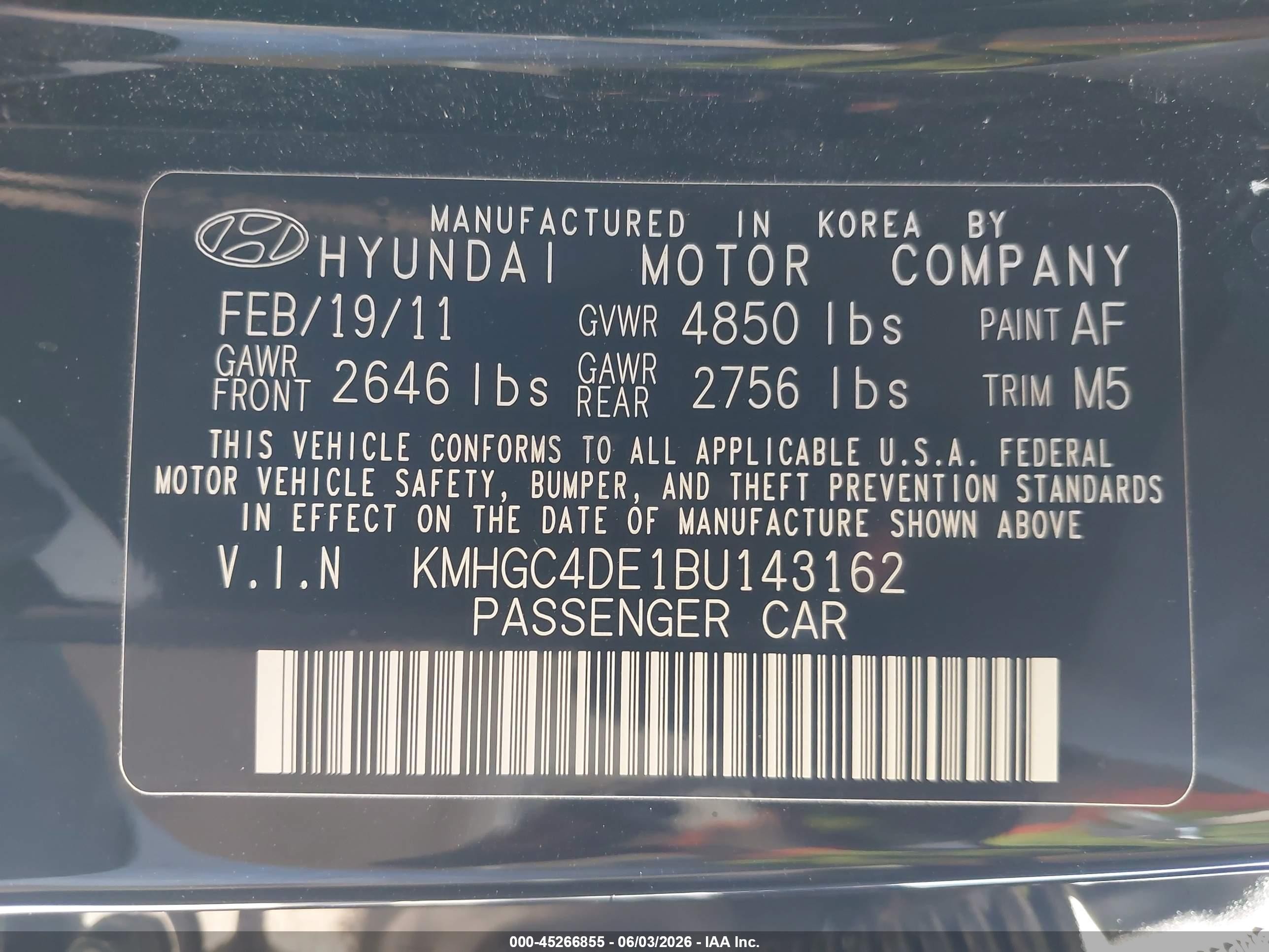 2011 Hyundai Genesis 3.8 Black vin: KMHGC4DE1BU143162