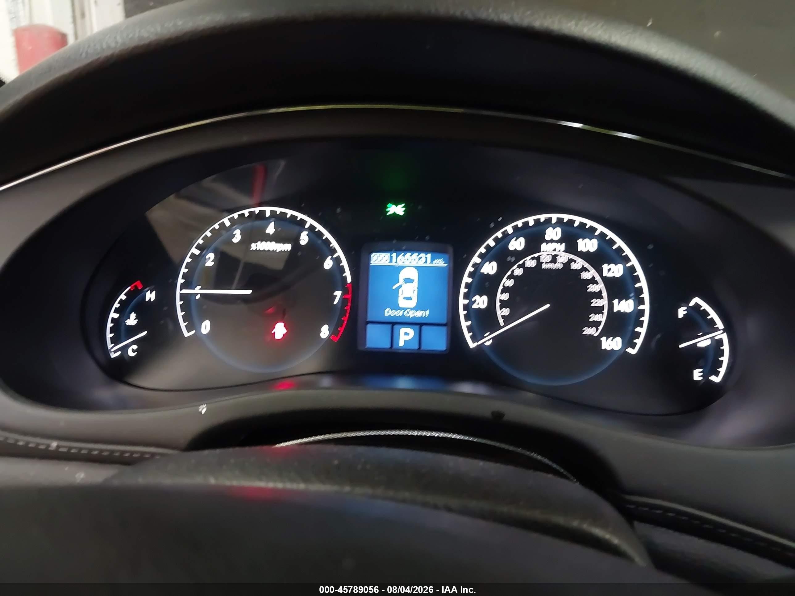 2011 Hyundai Genesis 3.8 Серебряный vin: KMHGC4DE2BU117685
