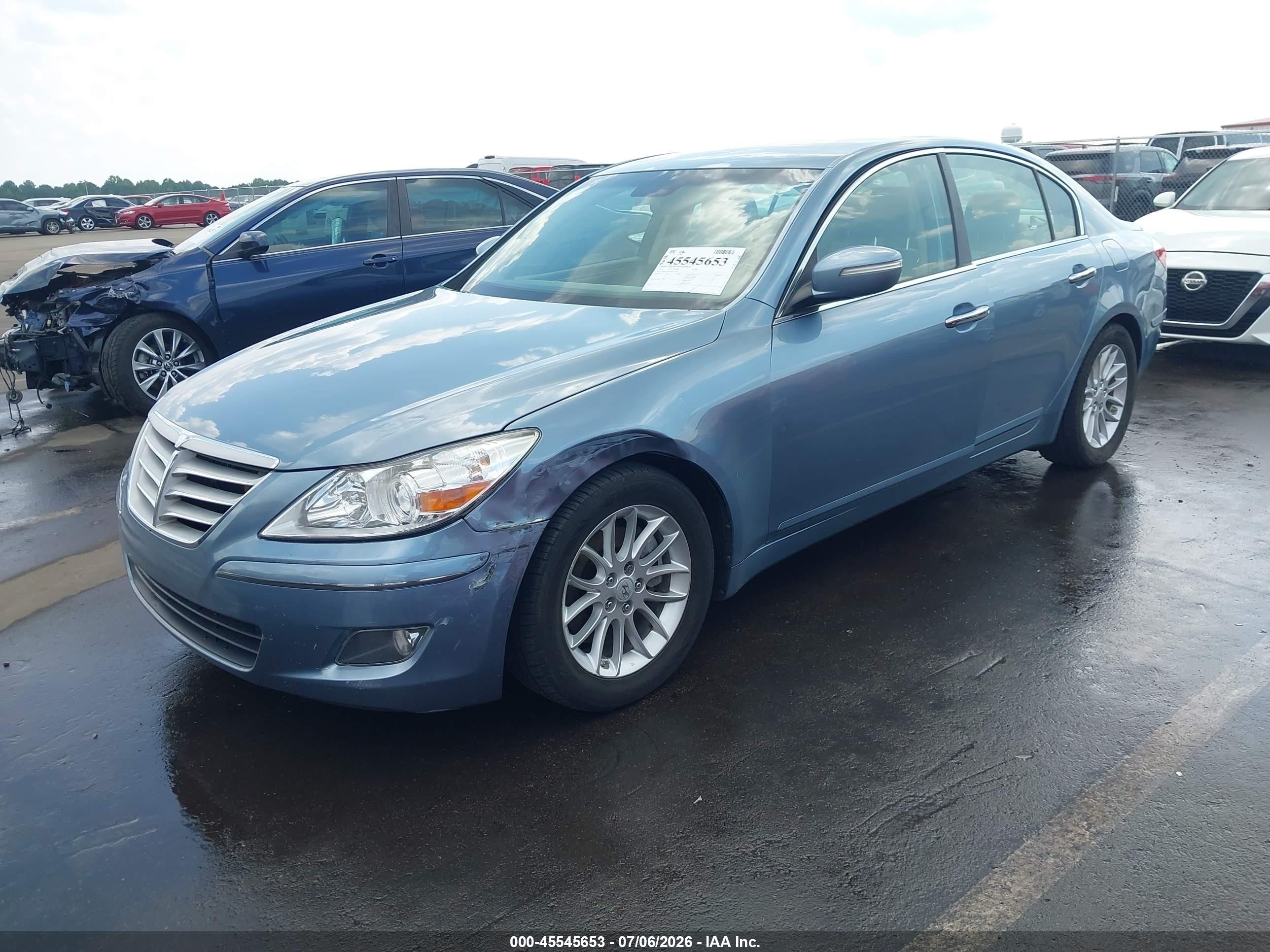 2011 Hyundai Genesis 3.8 Light Blue vin: KMHGC4DE3BU113287
