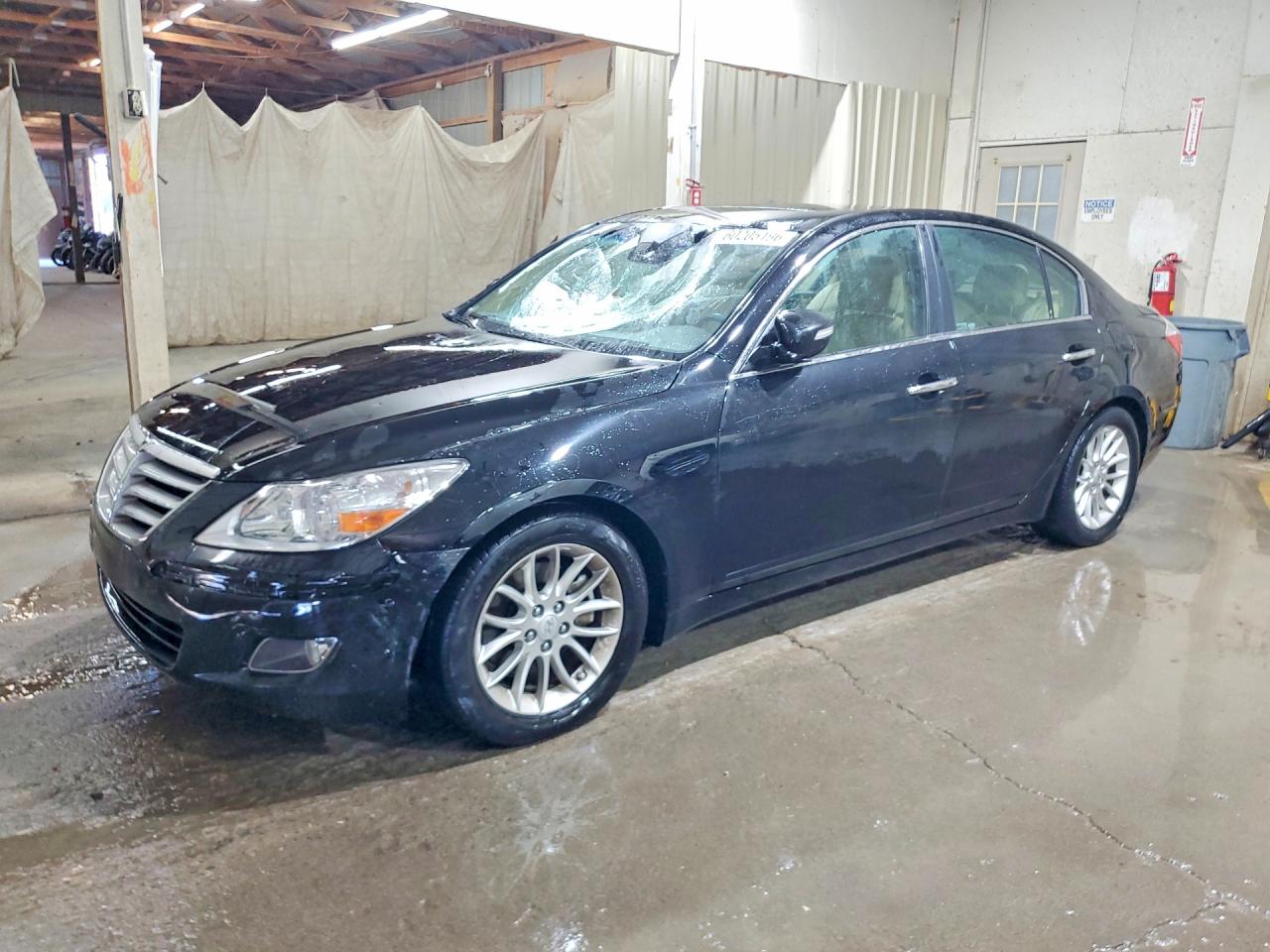 2011 Hyundai Genesis 3.8l Black vin: KMHGC4DE3BU139162