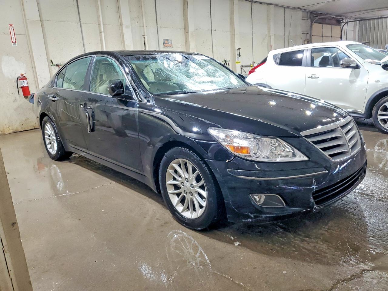 2011 Hyundai Genesis 3.8l Black vin: KMHGC4DE3BU139162