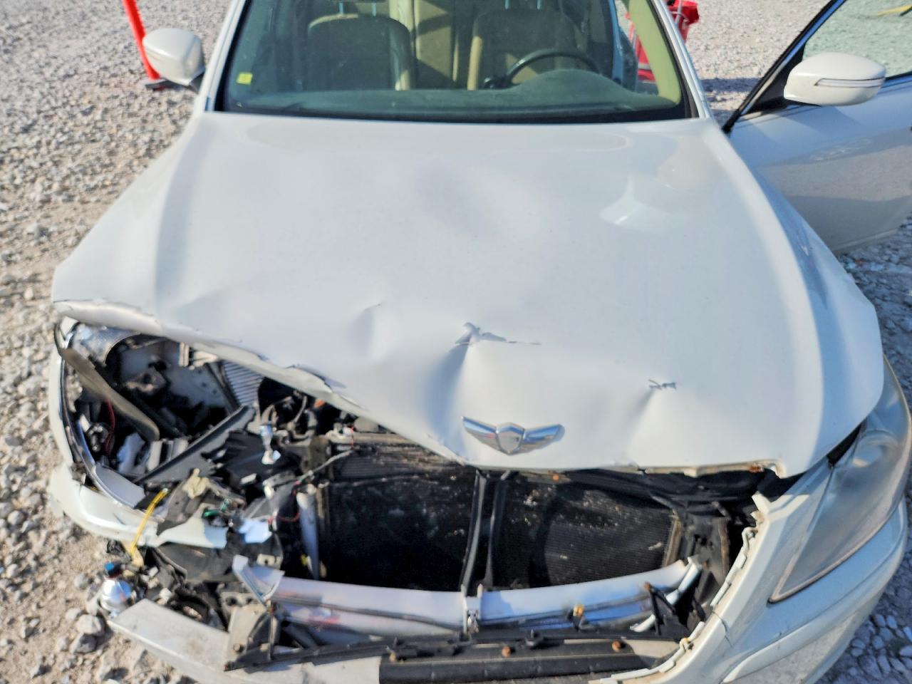 2011 Hyundai Genesis 3.8l White vin: KMHGC4DE4BU141180