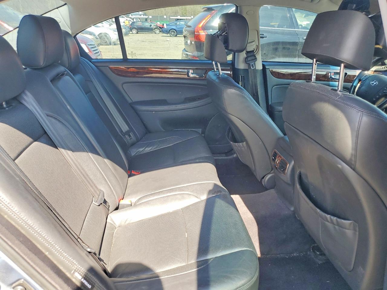 2010 Hyundai Genesis 3.8l V6 Gray vin: KMHGC4DE5AU099908