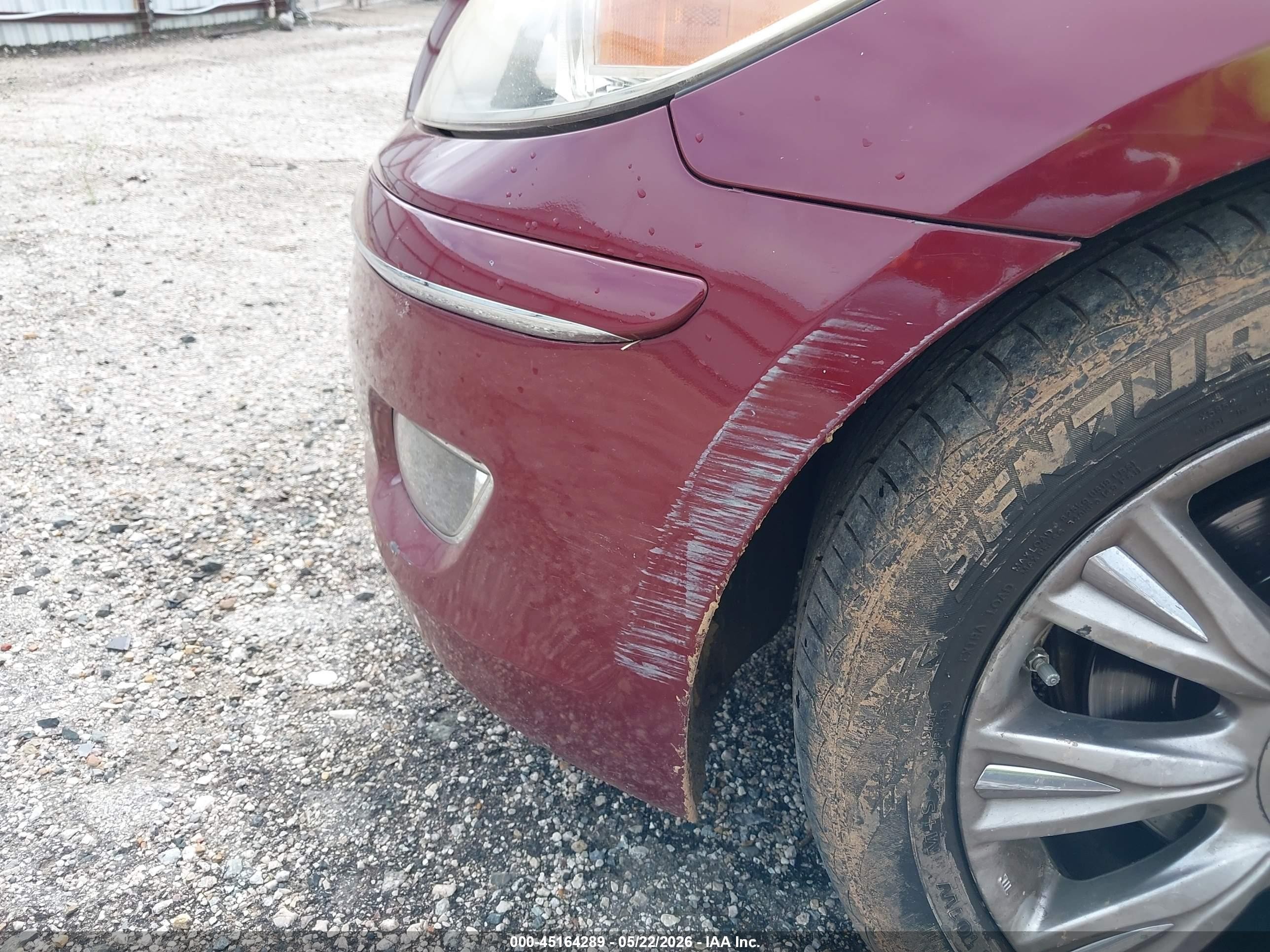 2011 Hyundai Genesis 3.8 Красный vin: KMHGC4DE5BU126574