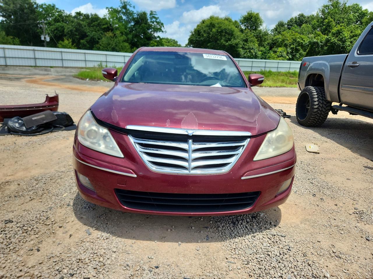 2010 Hyundai Genesis 3.8l Maroon vin: KMHGC4DE7AU076548