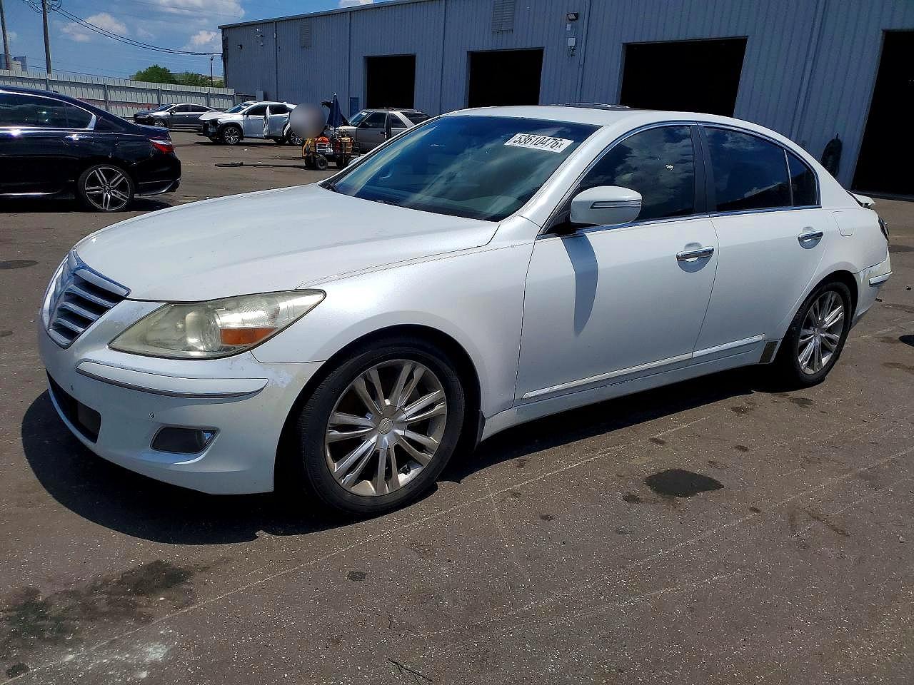 2011 Hyundai Genesis 3.8l White vin: KMHGC4DE7BU122896
