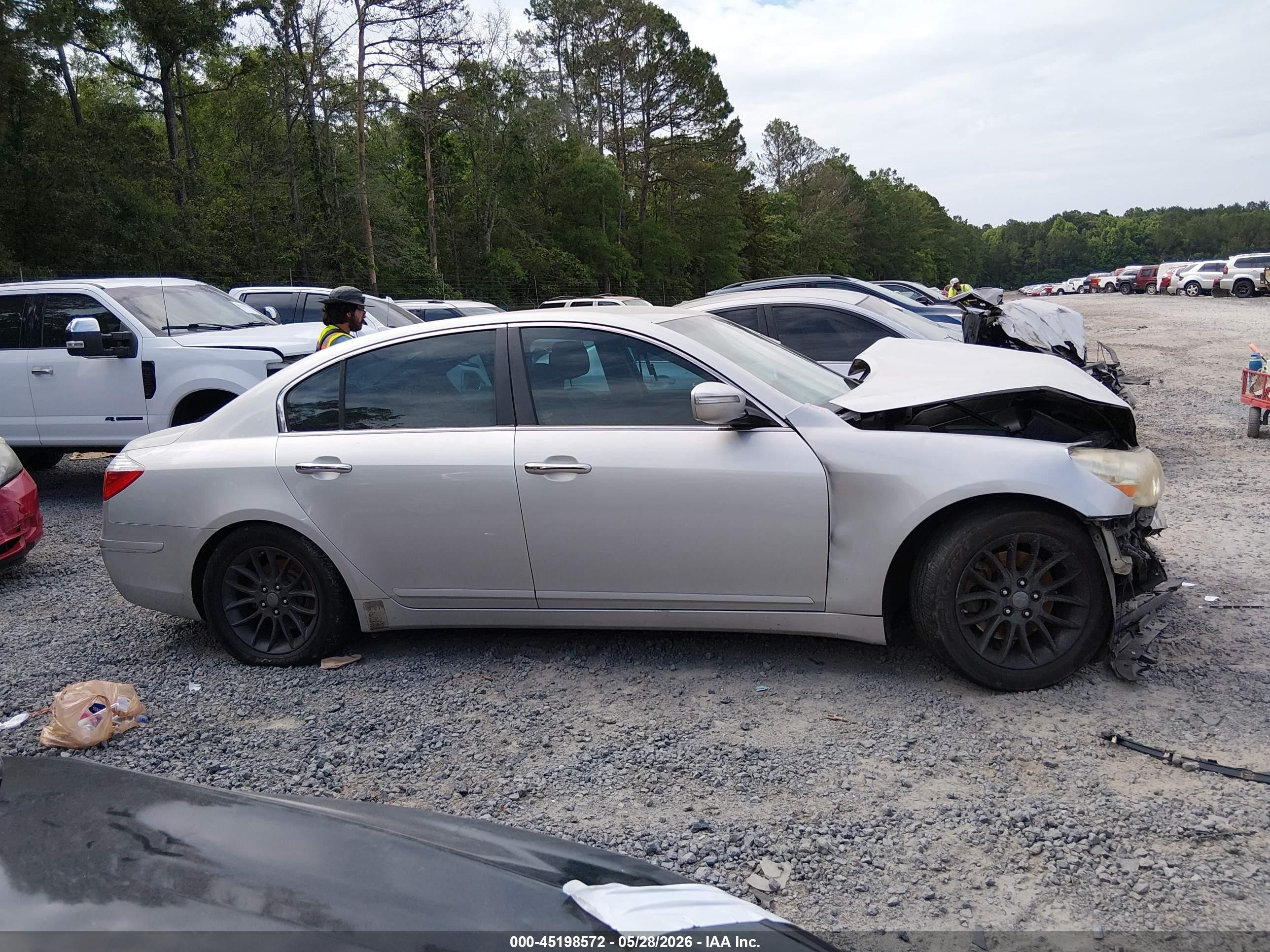 2011 Hyundai Genesis 3.8 Gray vin: KMHGC4DE7BU137088