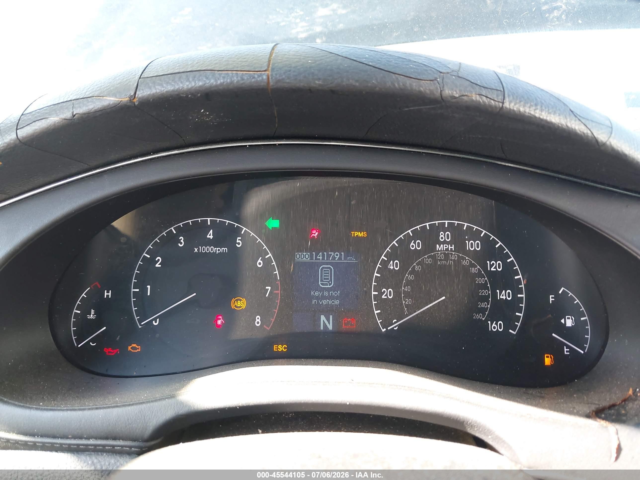 2010 Hyundai Genesis 3.8 Black vin: KMHGC4DE8AU076073